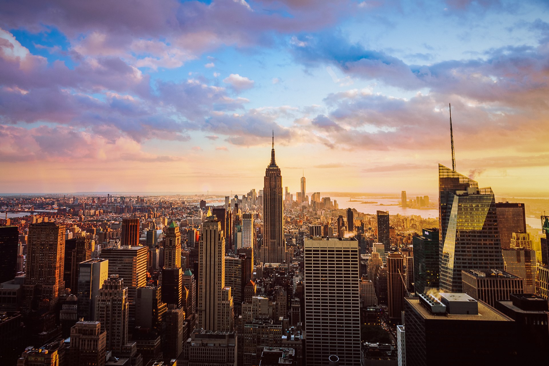 New York City Skyline at Sunset HD Wallpaper