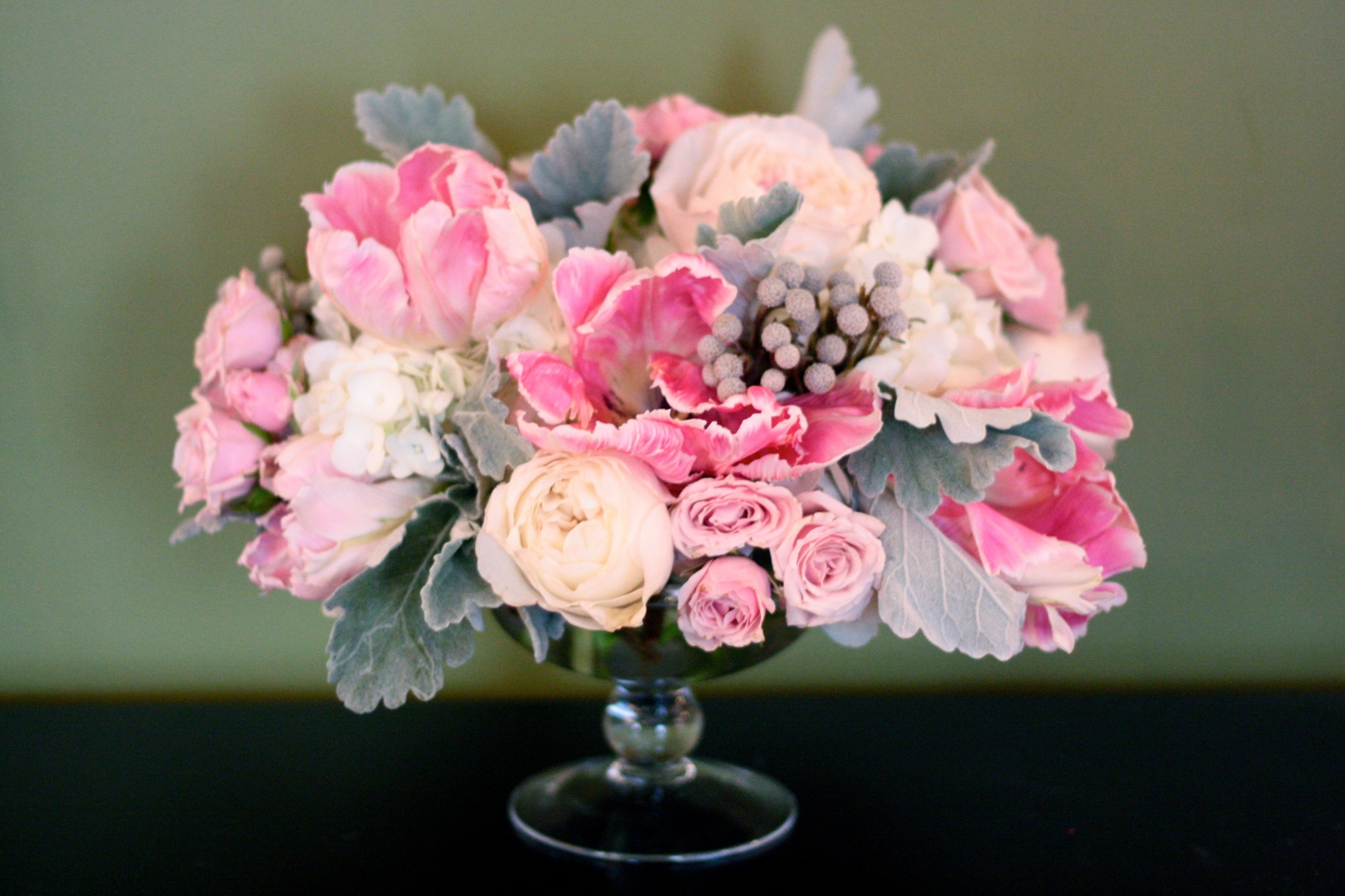 Pink and white floral arrangement in glass vase HD Wallpaper