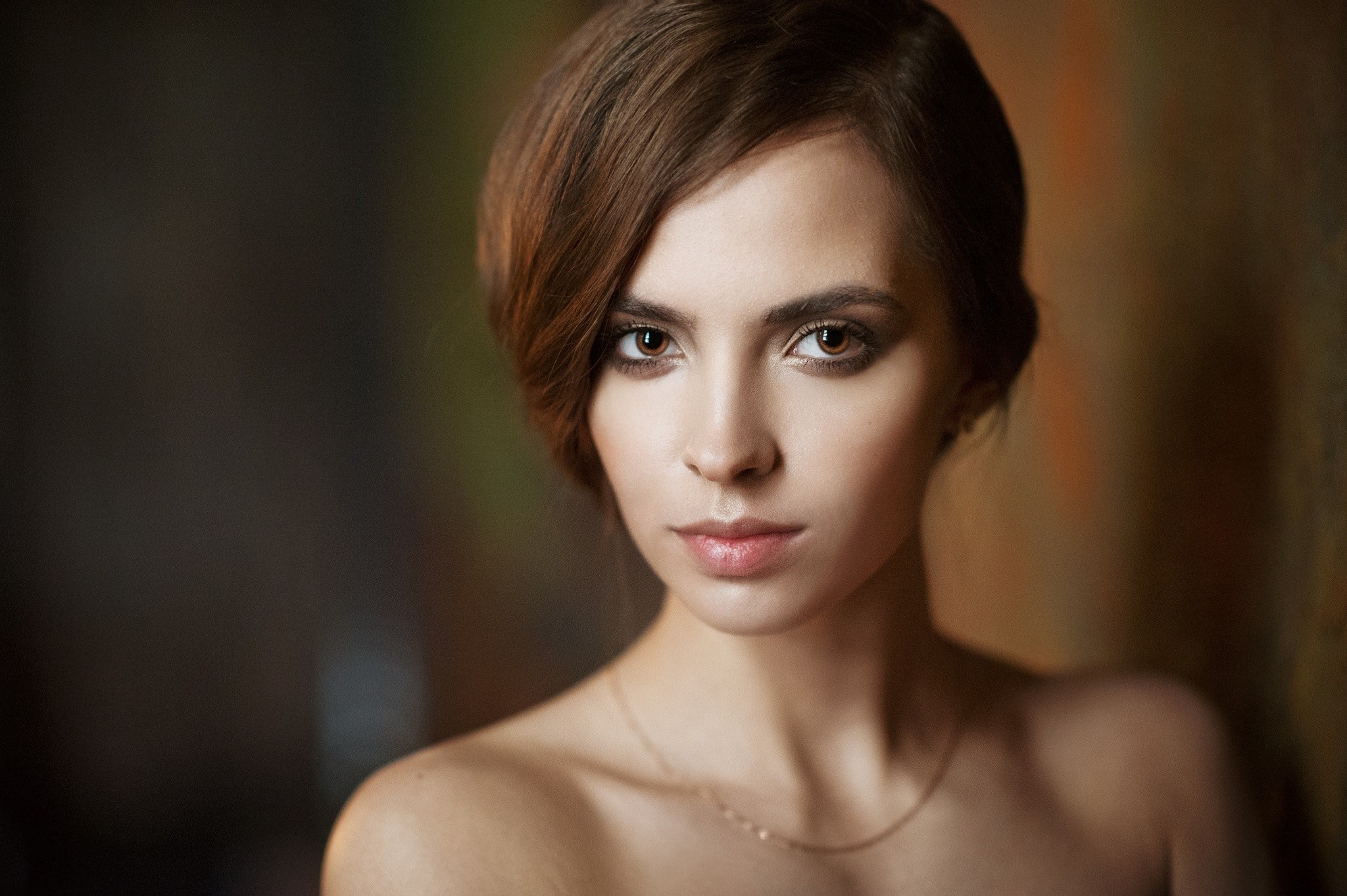 Portrait of a young woman by Victoria Lukina HD Wallpaper