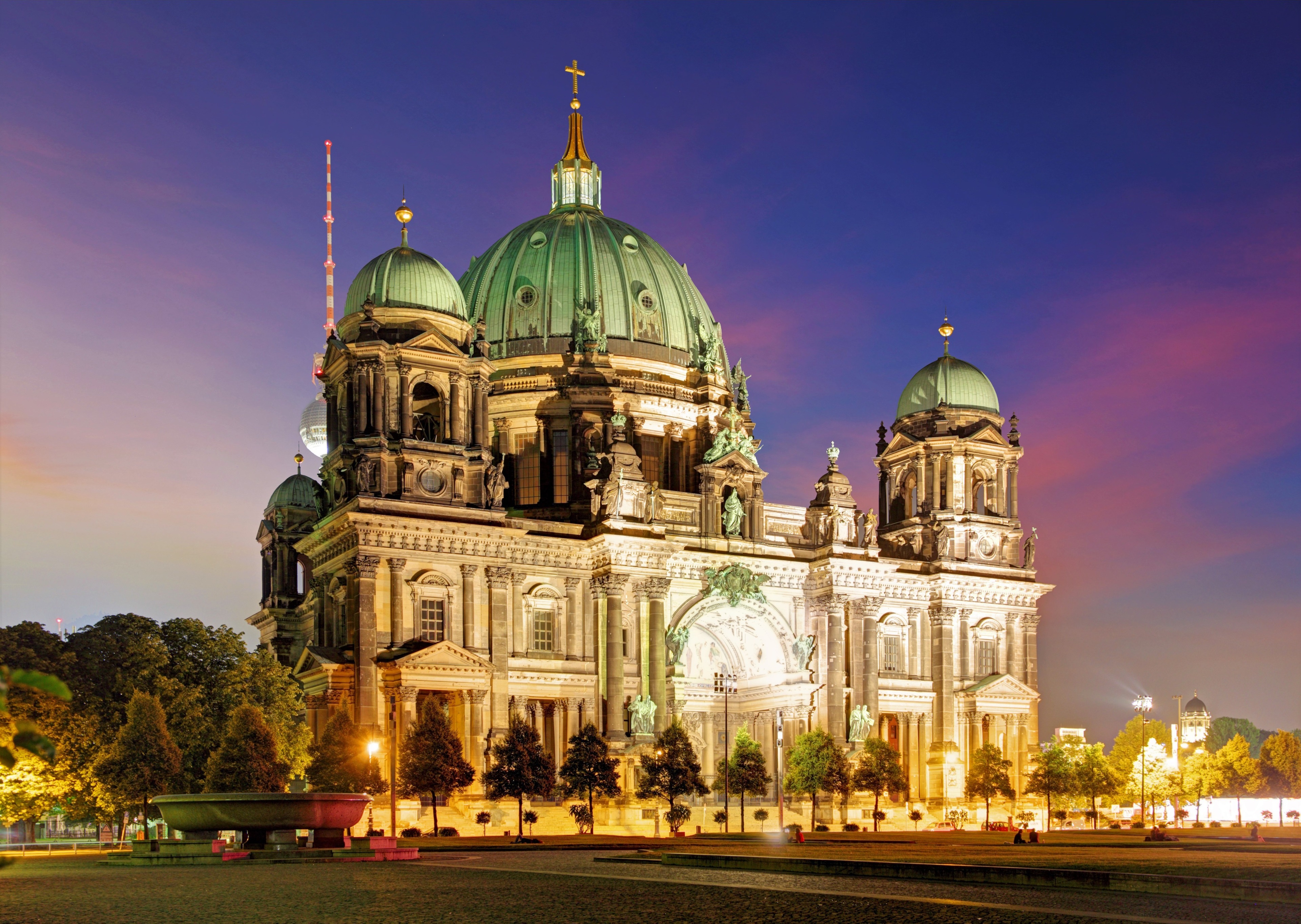 Berlin Cathedral at dusk, 4K HD Wallpaper