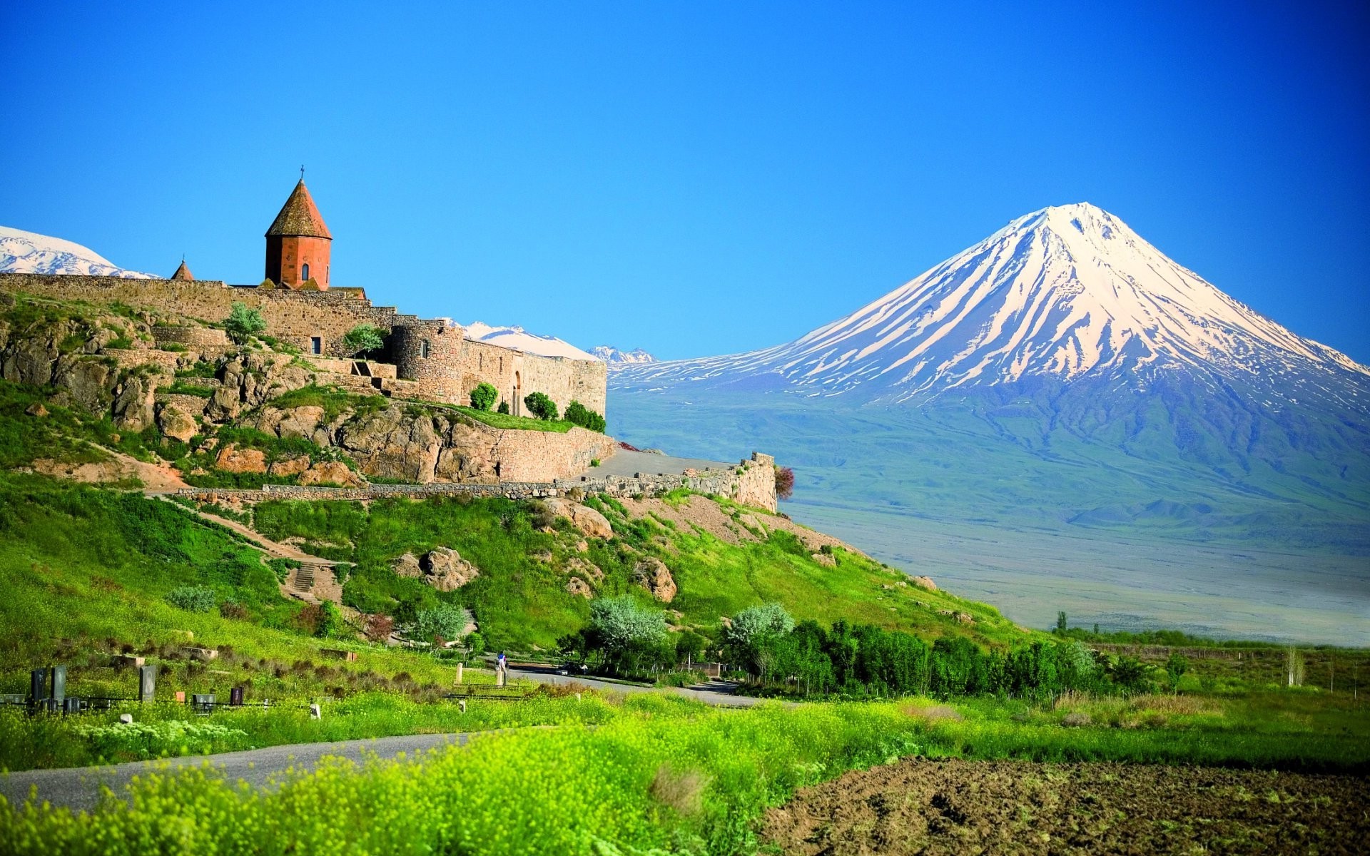 Mount Ararat with Historic Fortress and Vibrant Landscape HD Wallpaper