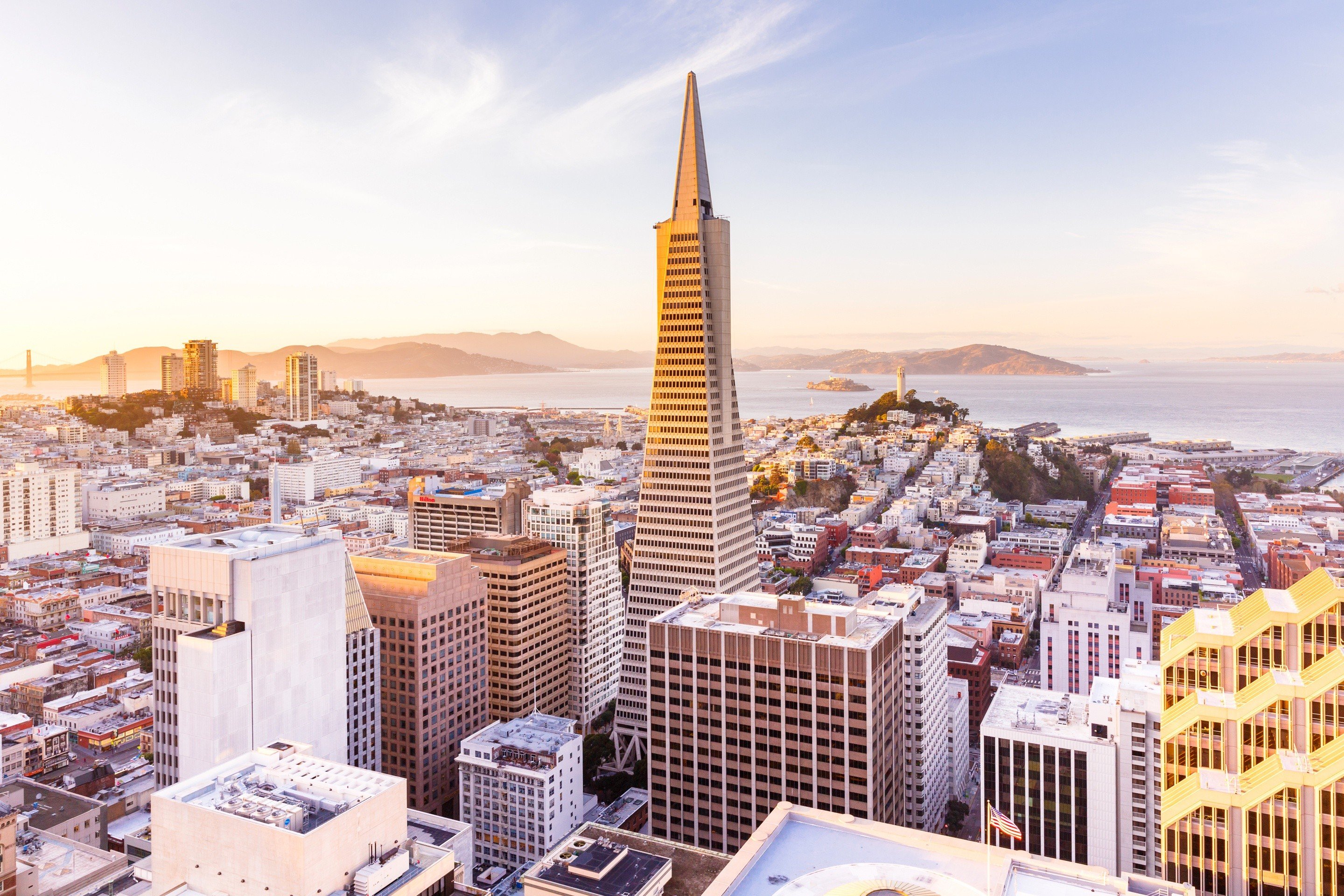 San Francisco cityscape with Transamerica Pyramid HD Wallpaper