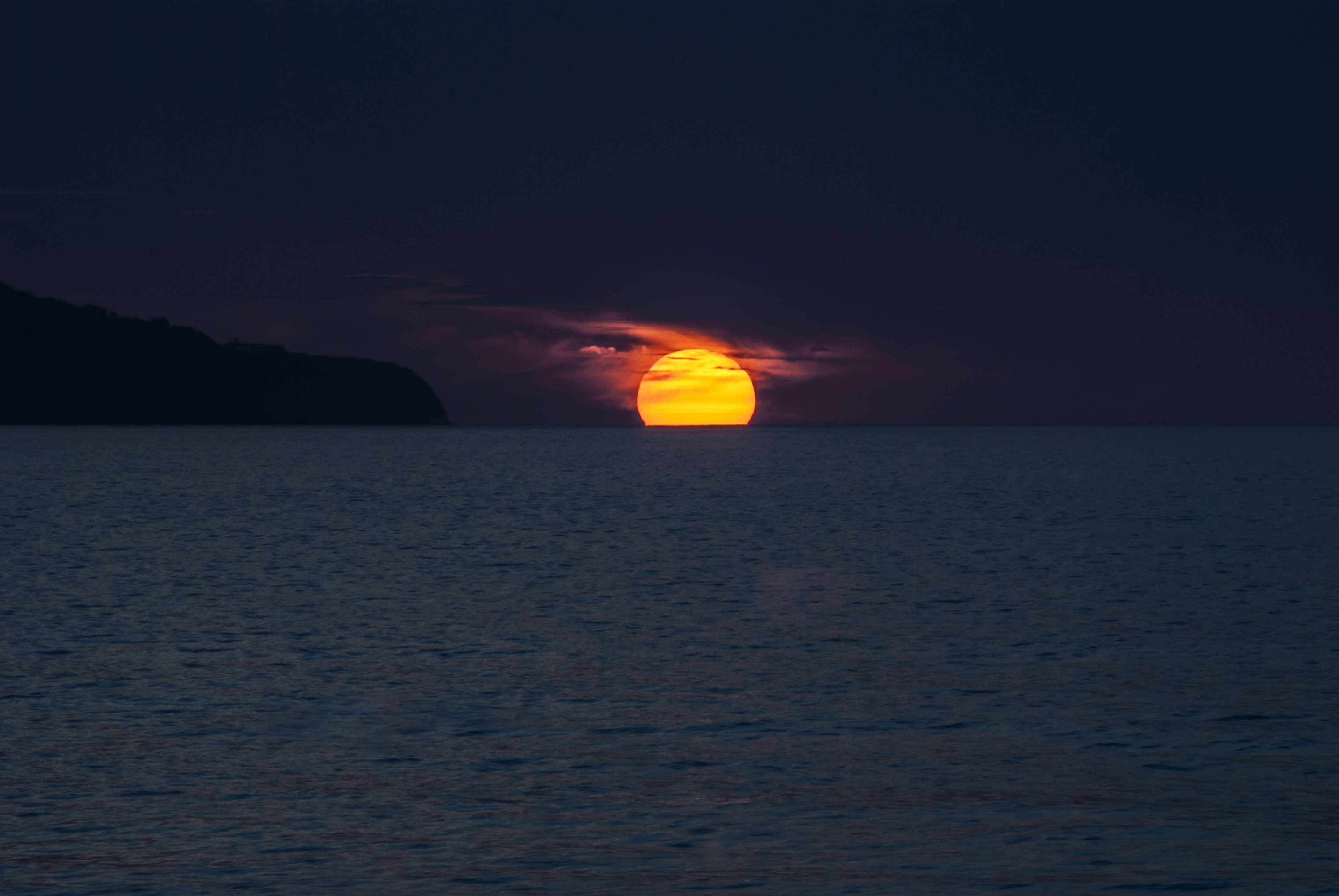 Sunset over the ocean near Sao Miguel, Azores HD Wallpaper