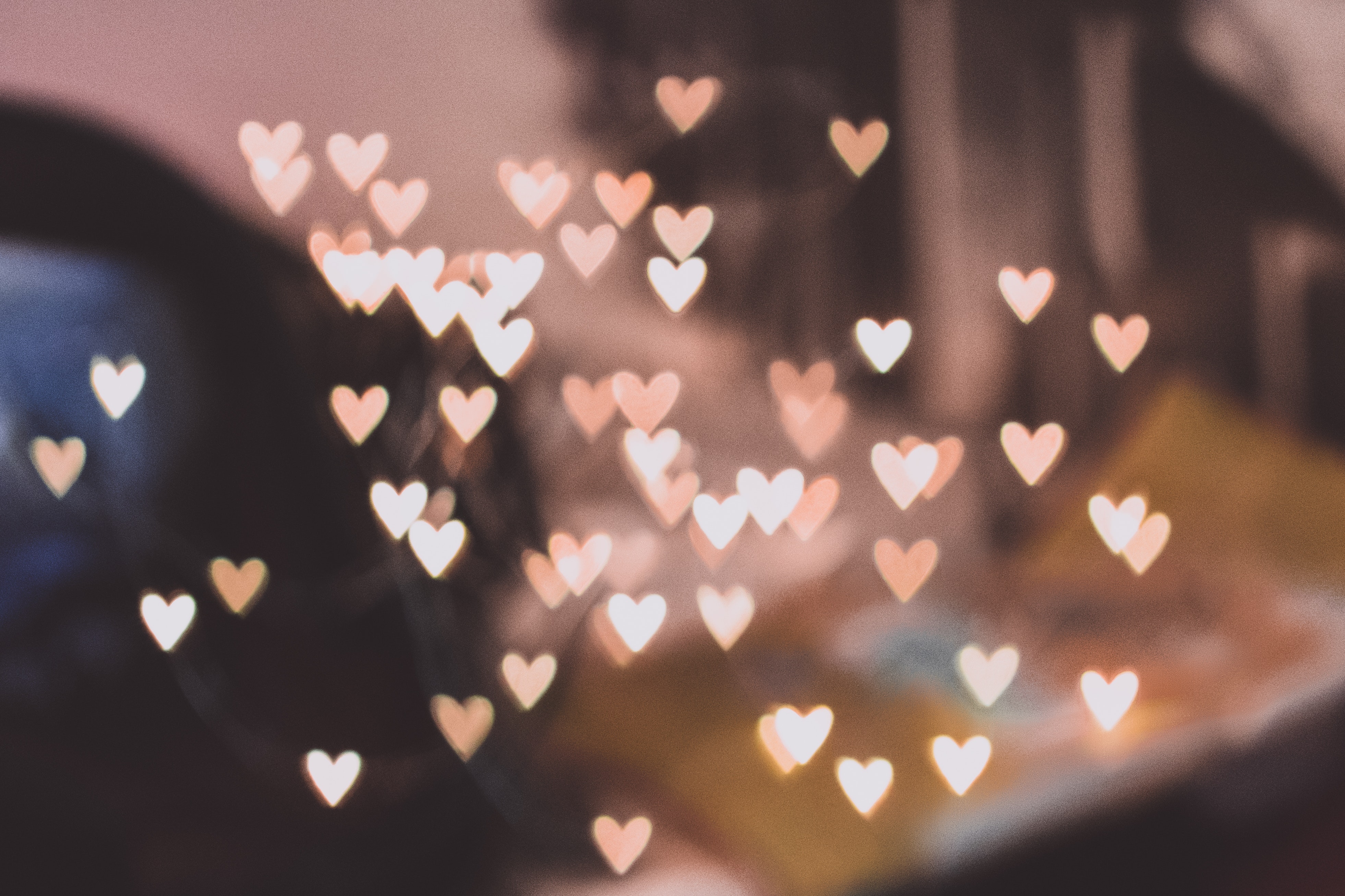 Heart bokeh effect photography 4K HD Wallpaper