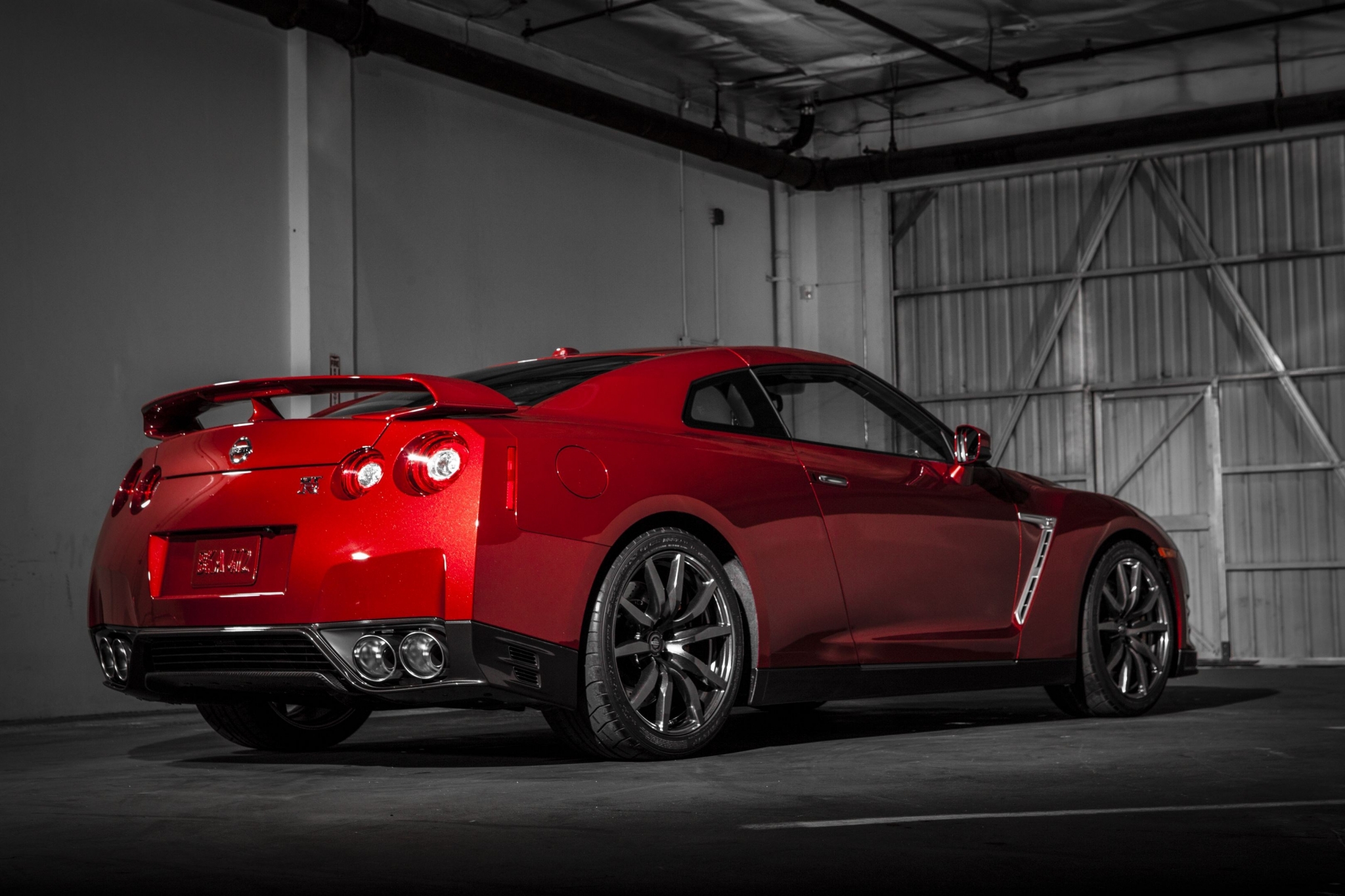Red Nissan GT-R in a garage HD Wallpaper