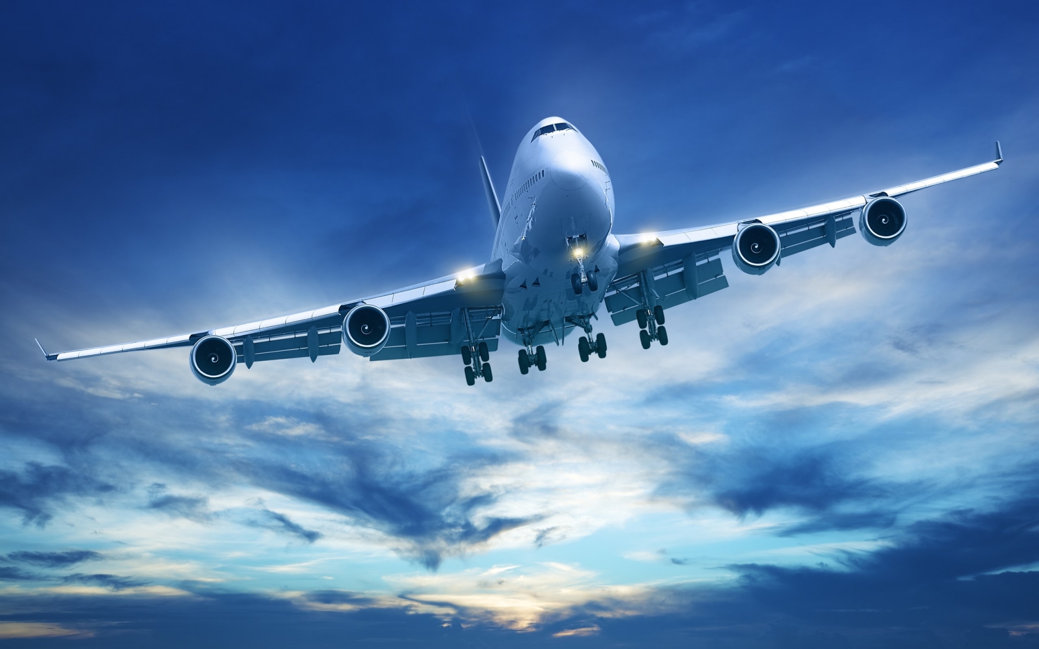 Airplane flying in the sky HD Wallpaper