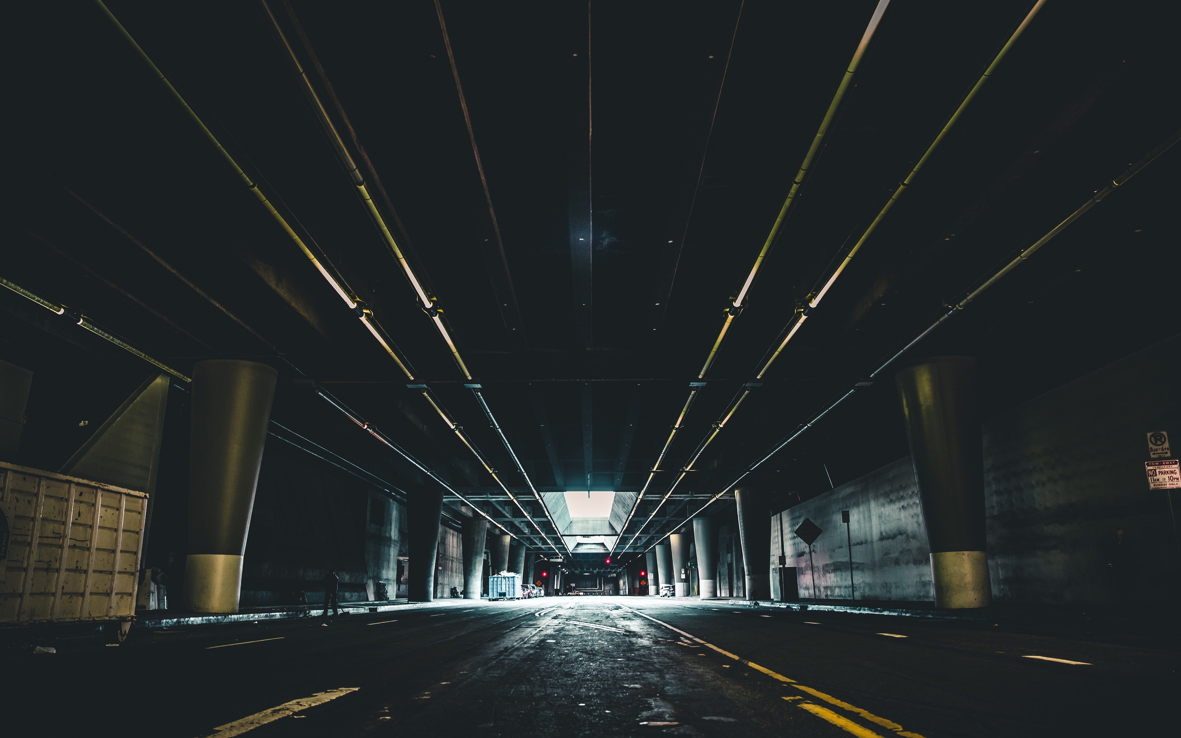 Tunnel with lights and pillars HD Wallpaper