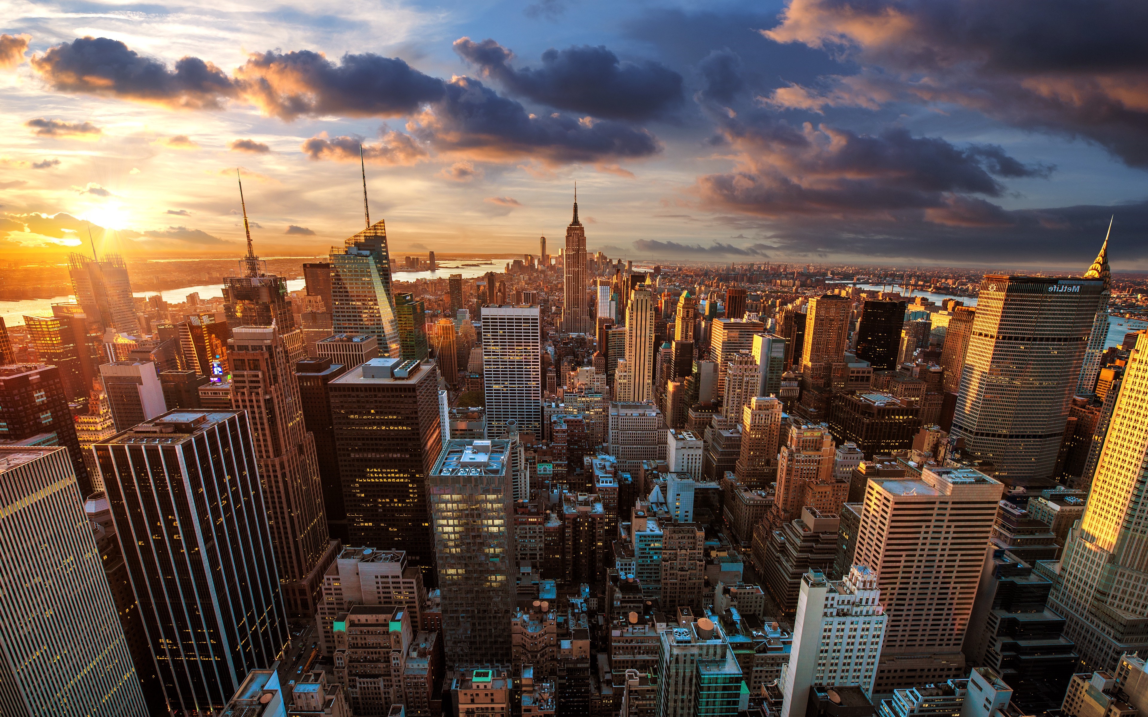 New York City Skyline at Sunset HD Wallpaper