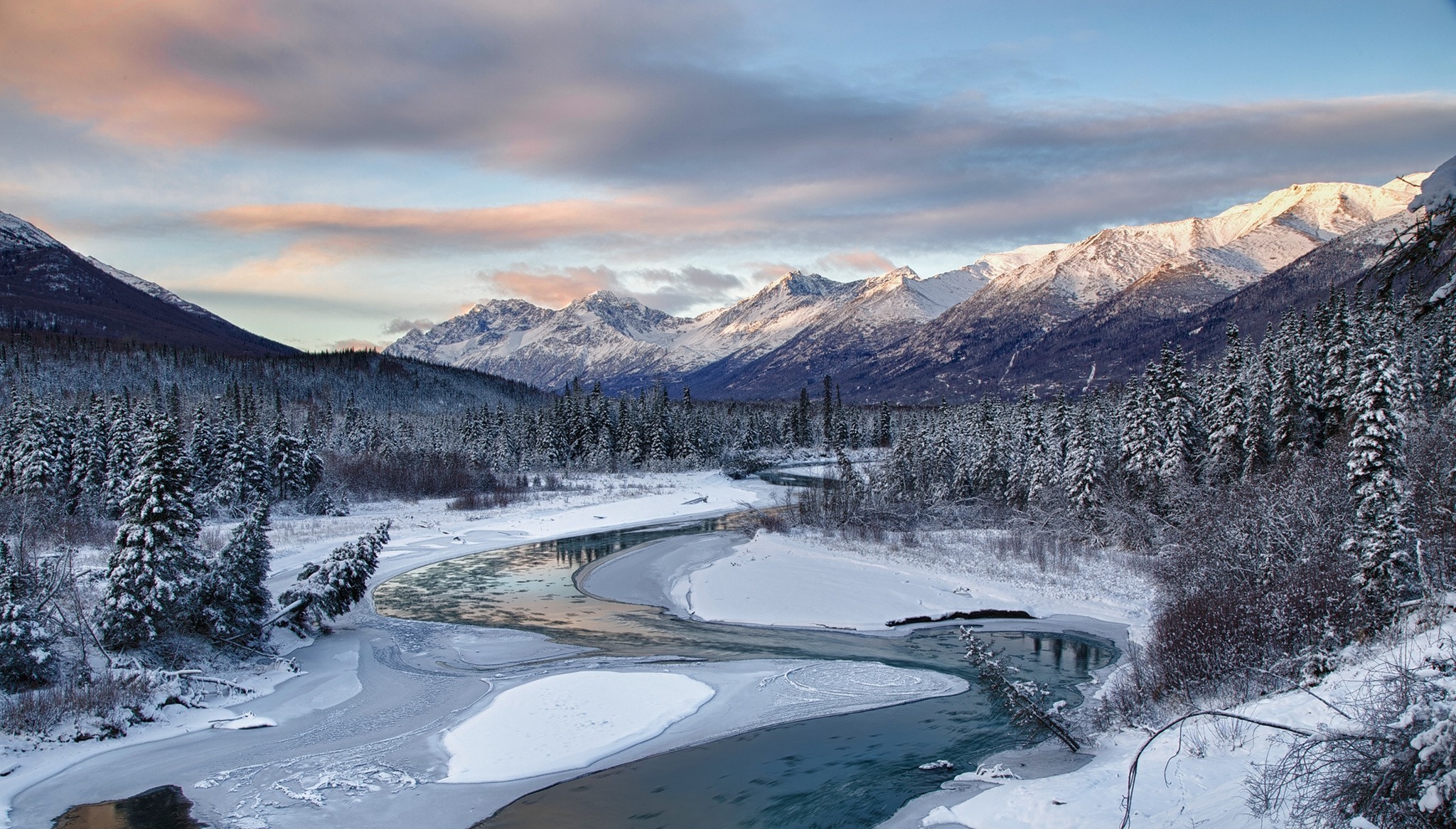 Snowy mountain landscape with a winding river in Alaska HD Wallpaper