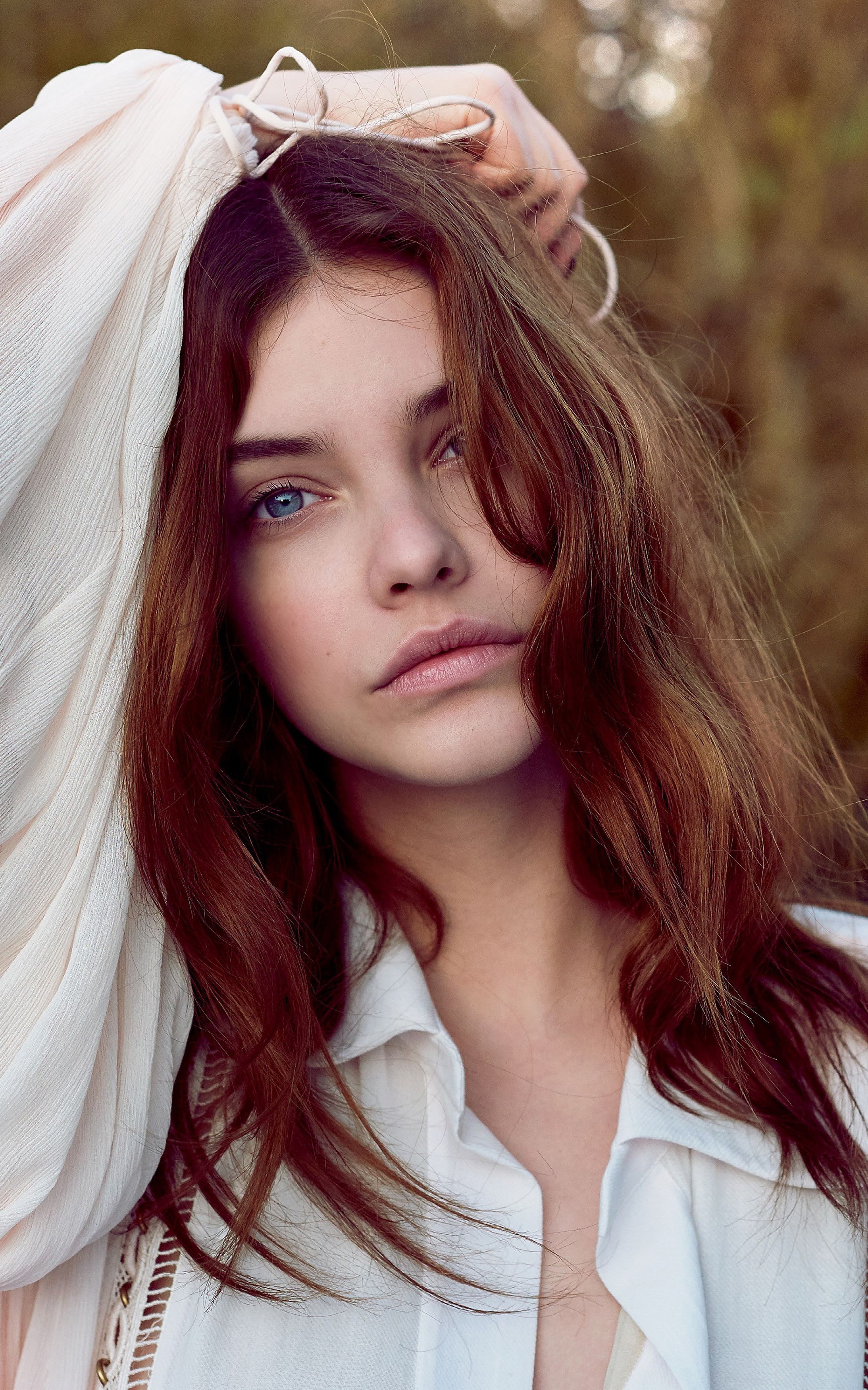 Barbara Palvin with hands on head HD Wallpaper