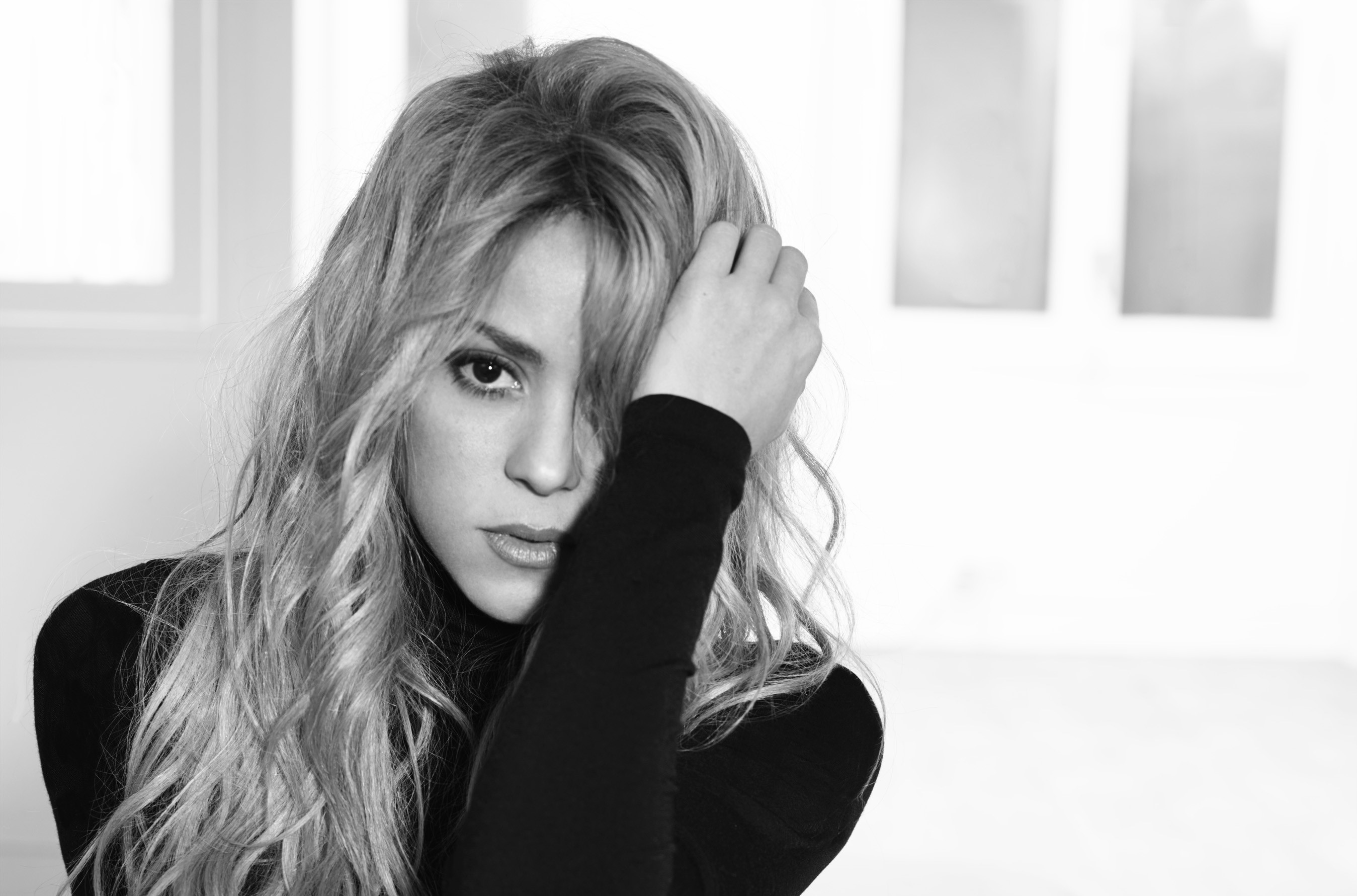 Shakira HD Wallpaper
