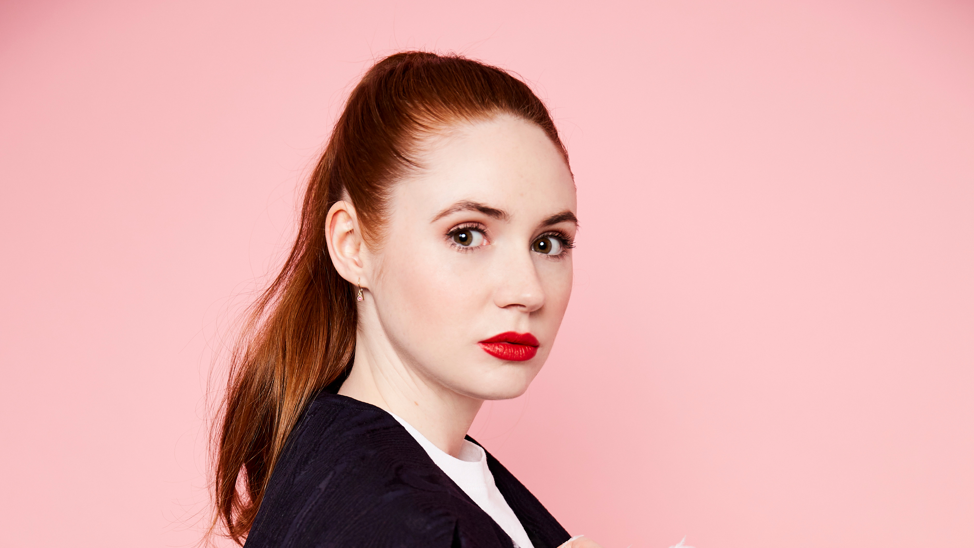 Karen Gillan Portrait in 4K HD Wallpaper