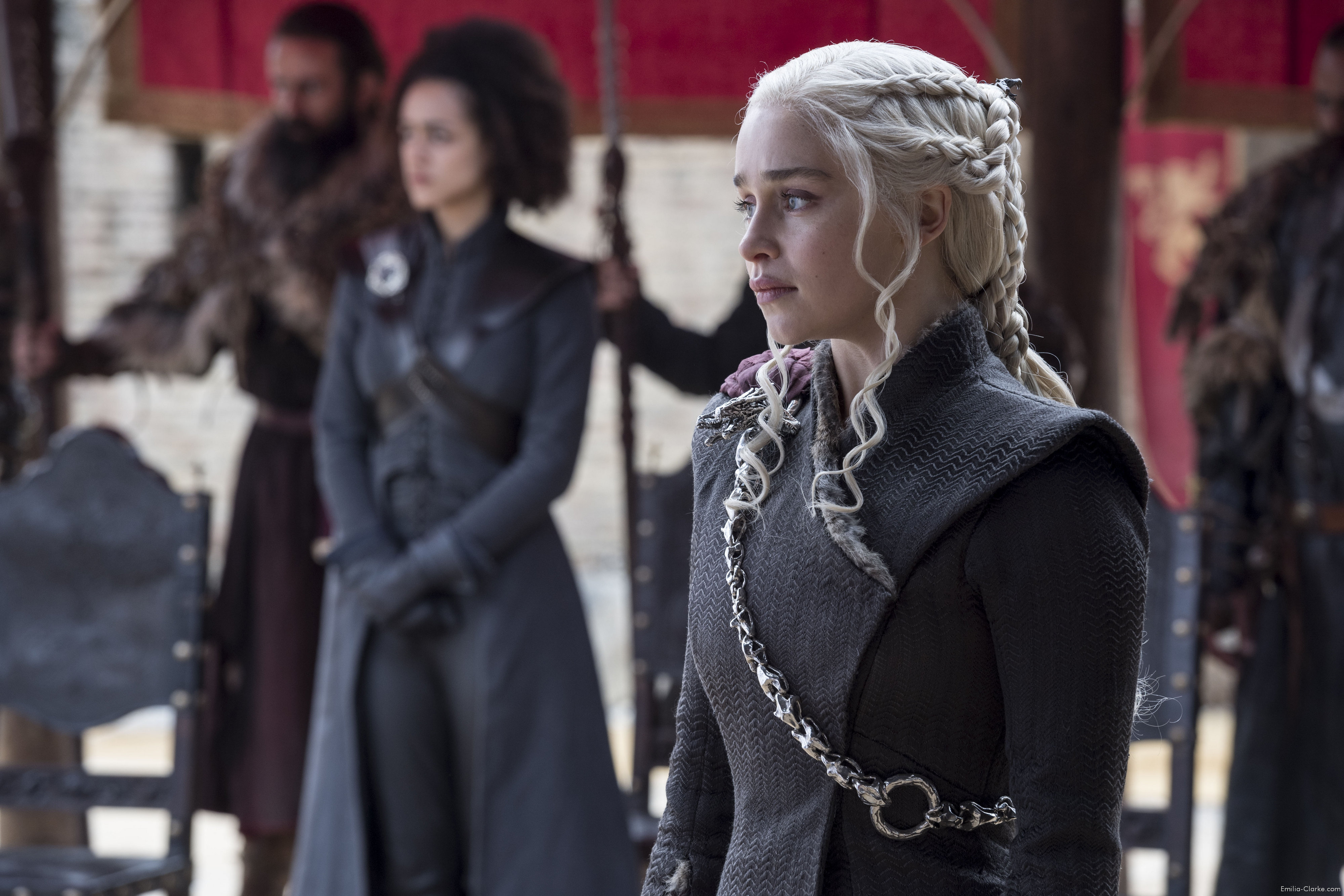 Daenerys Targaryen from Game of Thrones HD Wallpaper