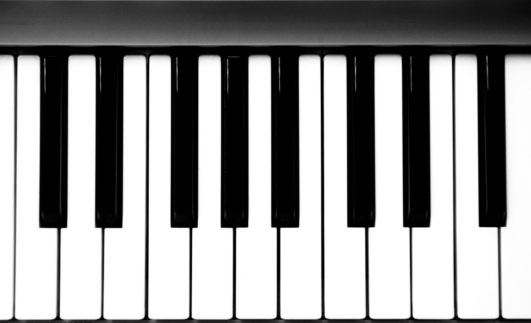Close-up of piano keys HD Wallpaper