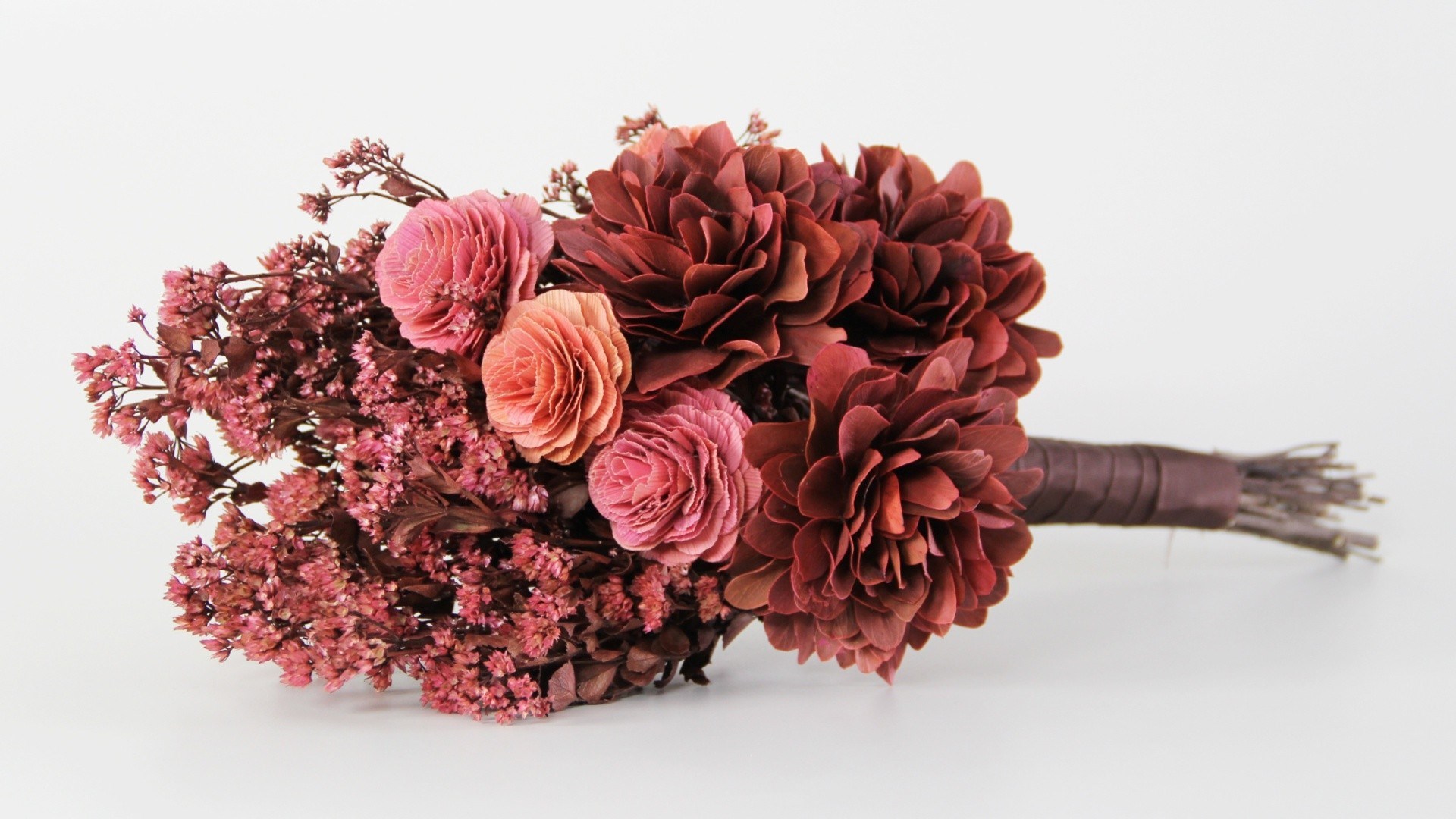 Dried flower bouquet with pink and burgundy blooms HD Wallpaper