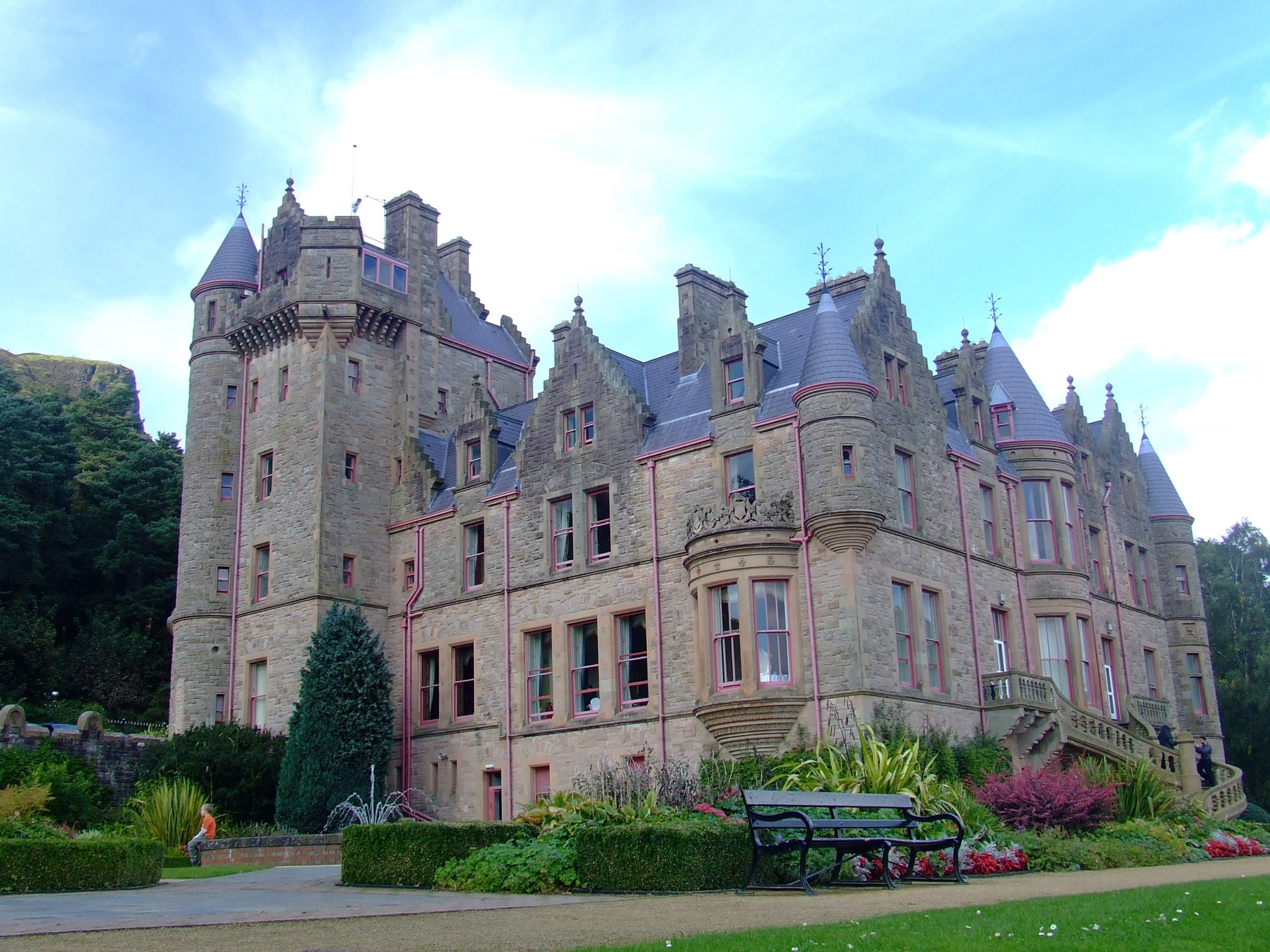 Castle with gardens and trees HD Wallpaper