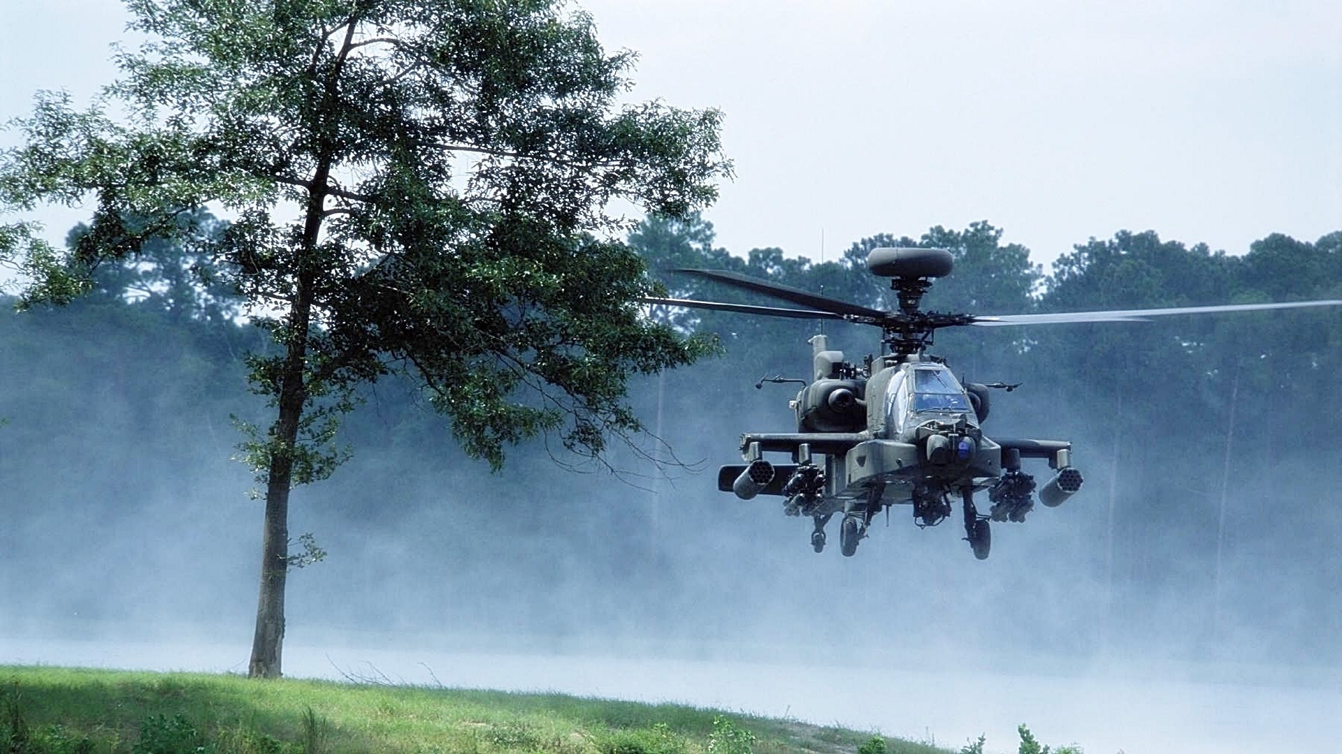 Boeing AH-64 Apache helicopter in flight HD Wallpaper