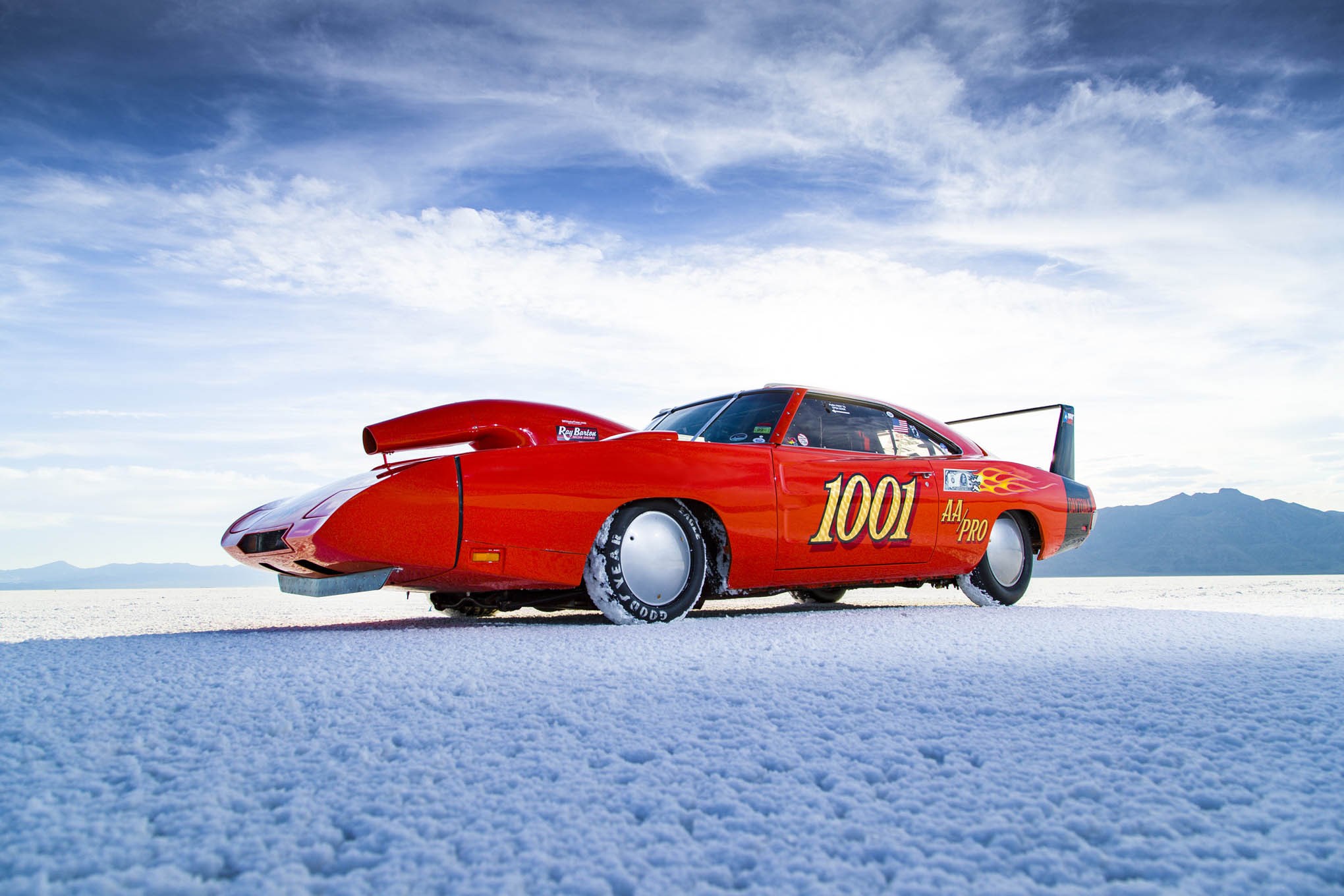 1969 Dodge Charger Daytona on salt flats HD Wallpaper