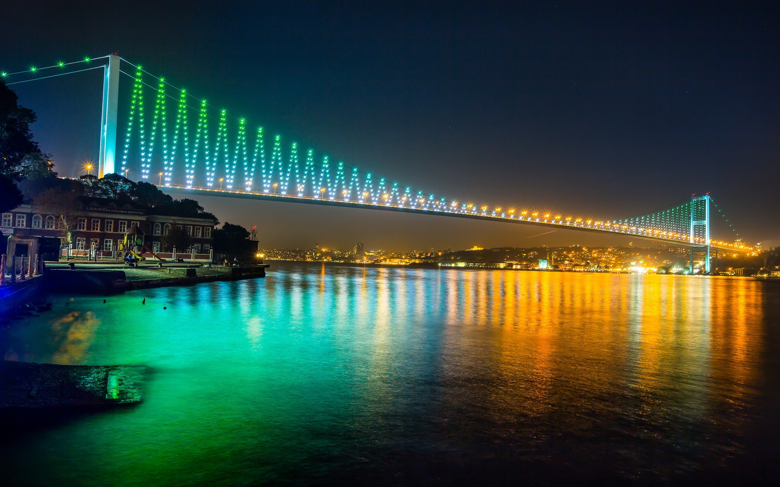 Bosphorus Bridge at night HD Wallpaper