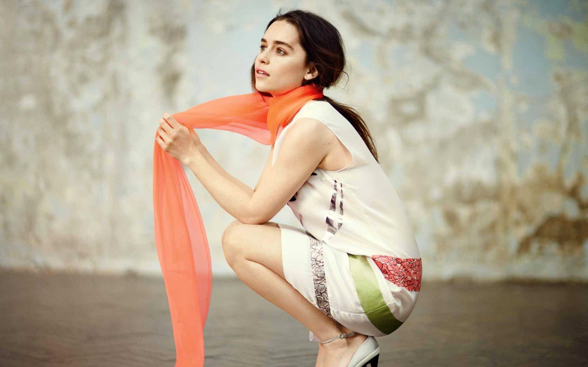 Emilia Clarke posing with orange scarf HD Wallpaper