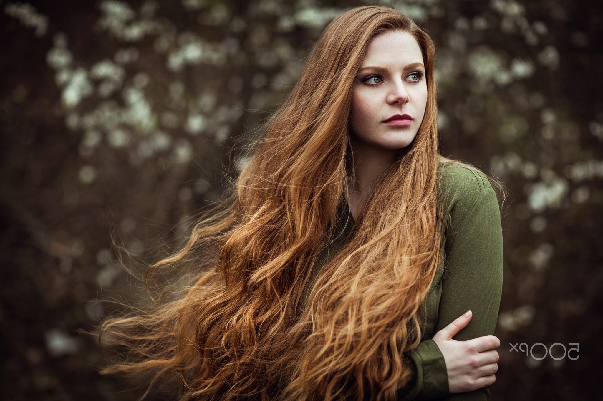 Redhead woman with long wavy hair outdoors HD Wallpaper