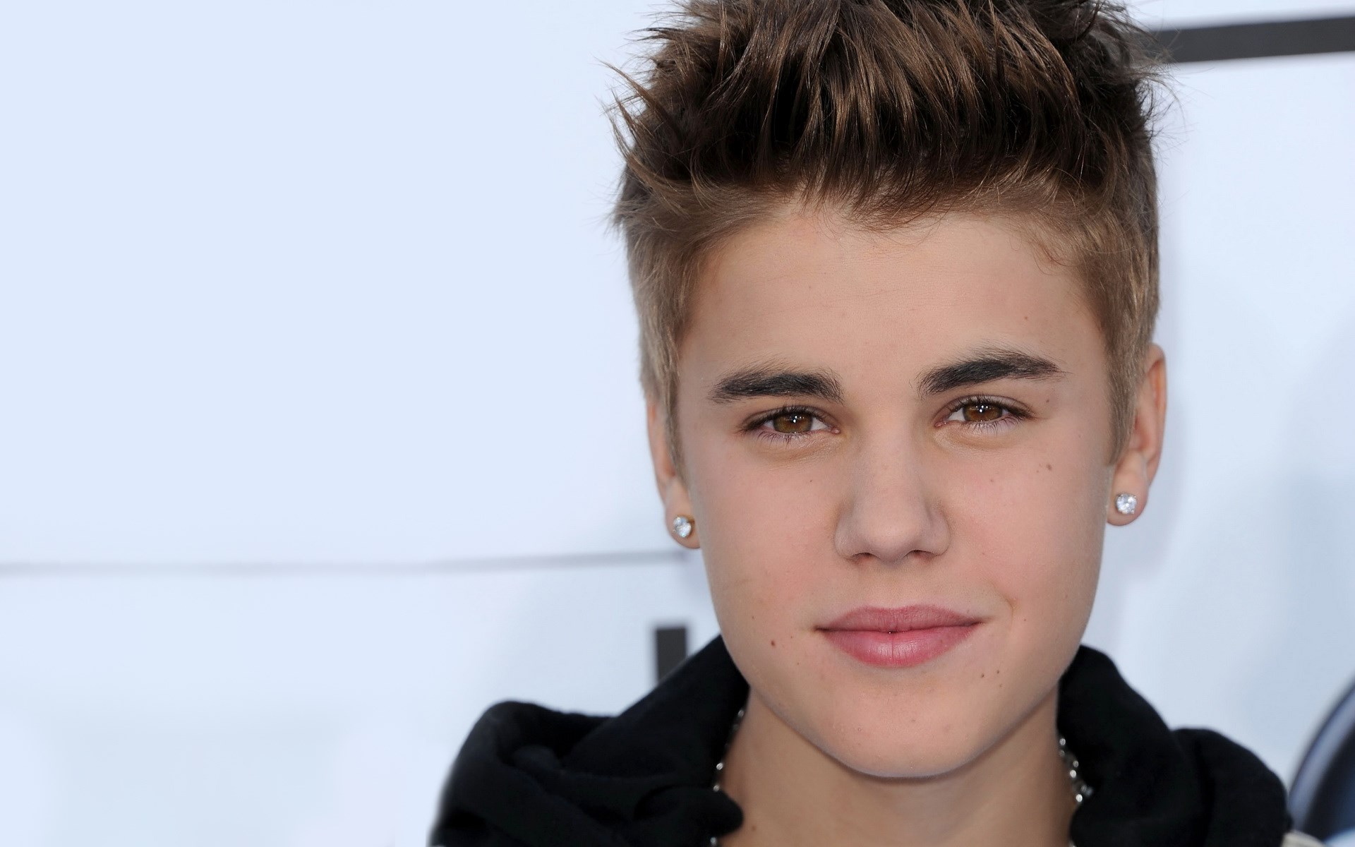 Justin Bieber HD Wallpaper