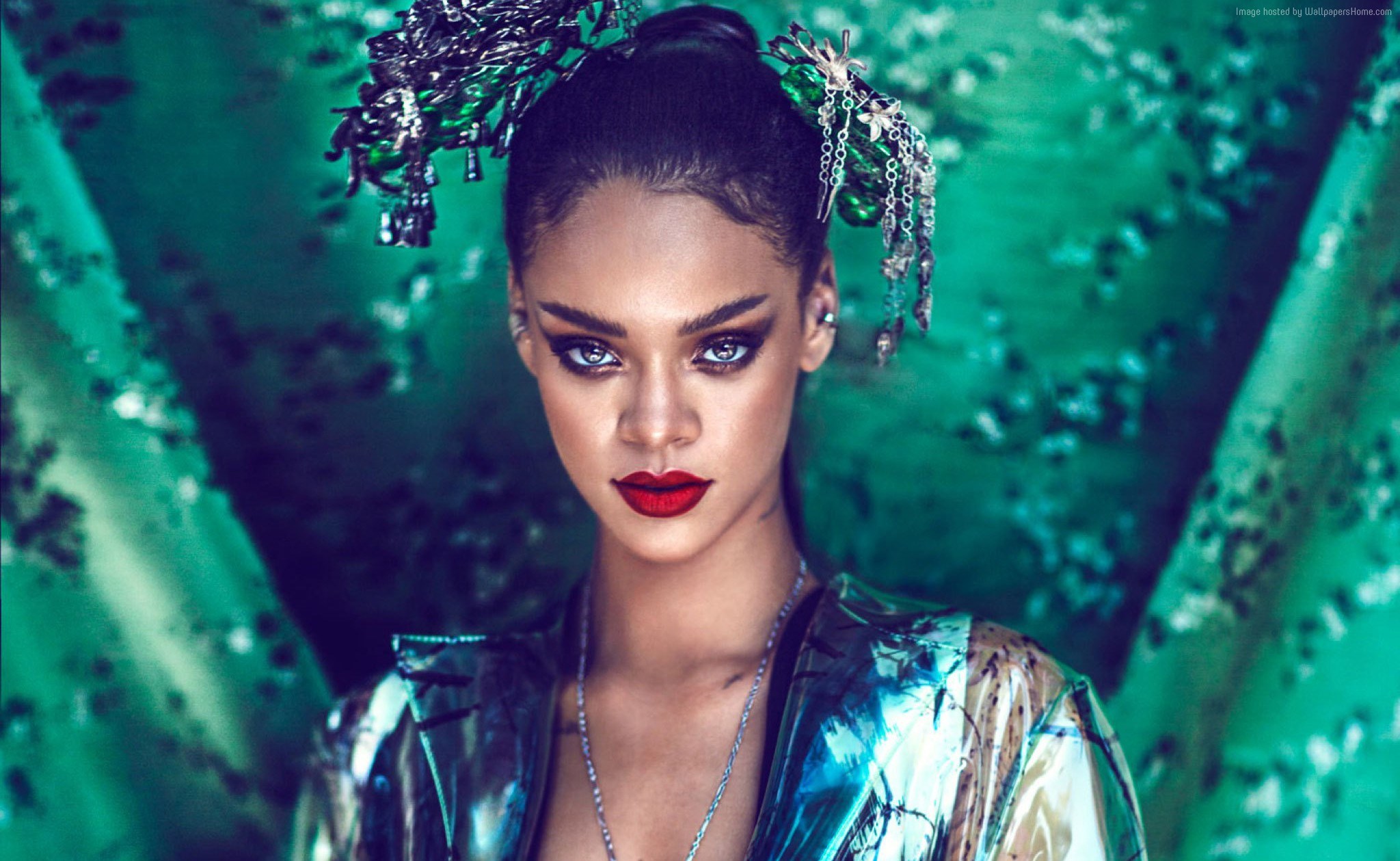 Rihanna HD Wallpaper
