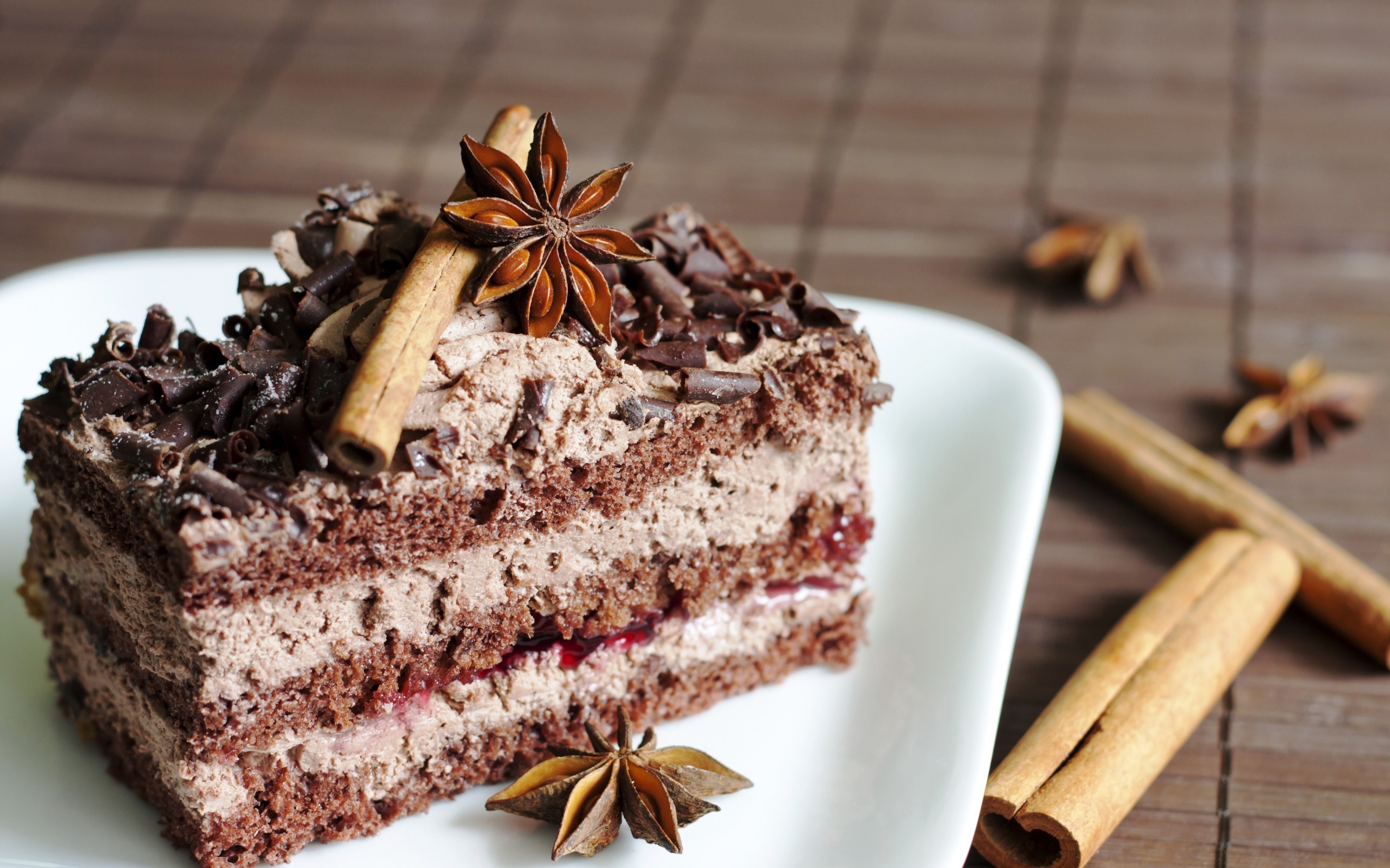 Chocolate cake with cinnamon and star anise HD Wallpaper