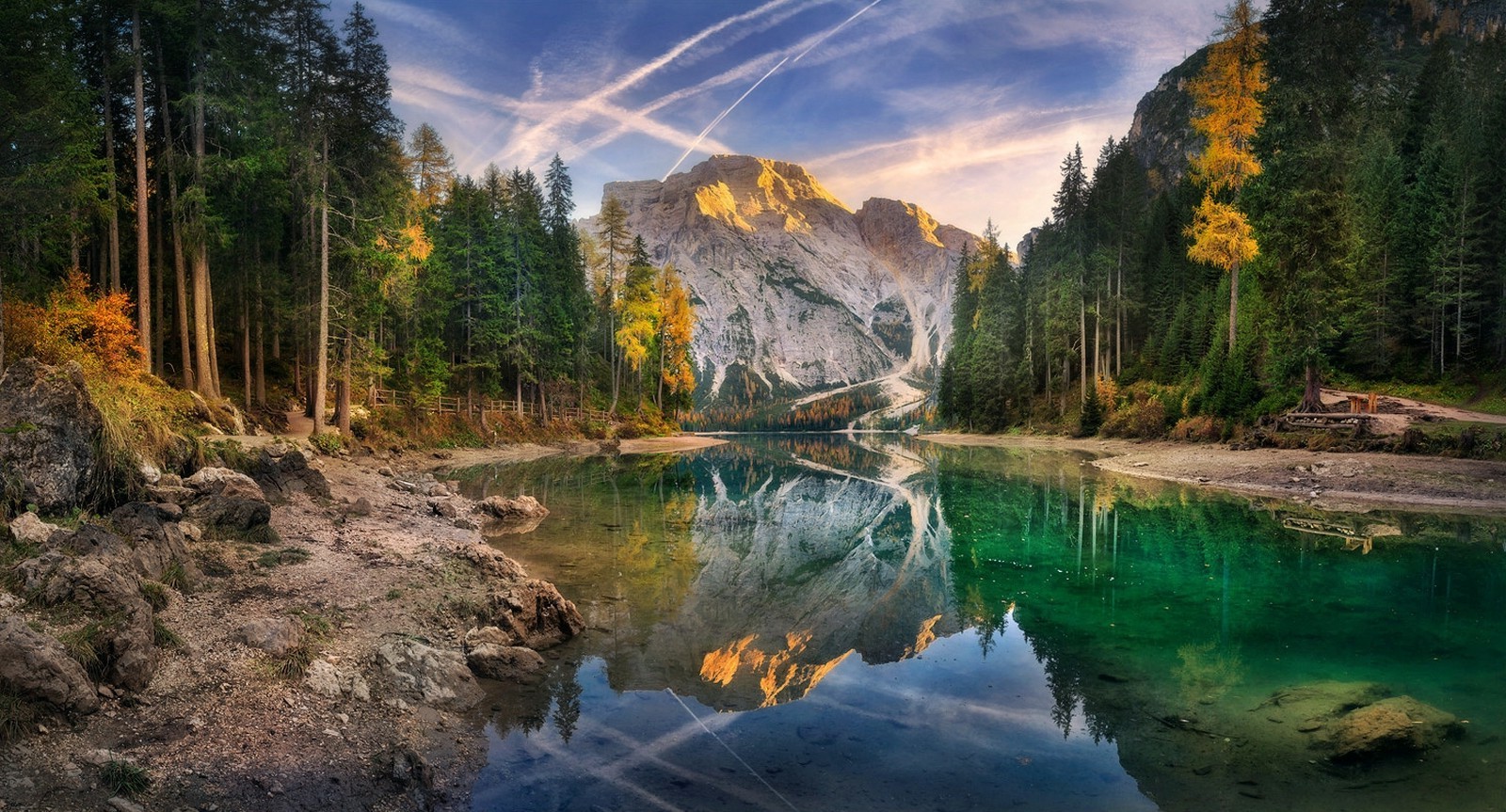 Lake reflection of mountains and forest at sunset HD Wallpaper