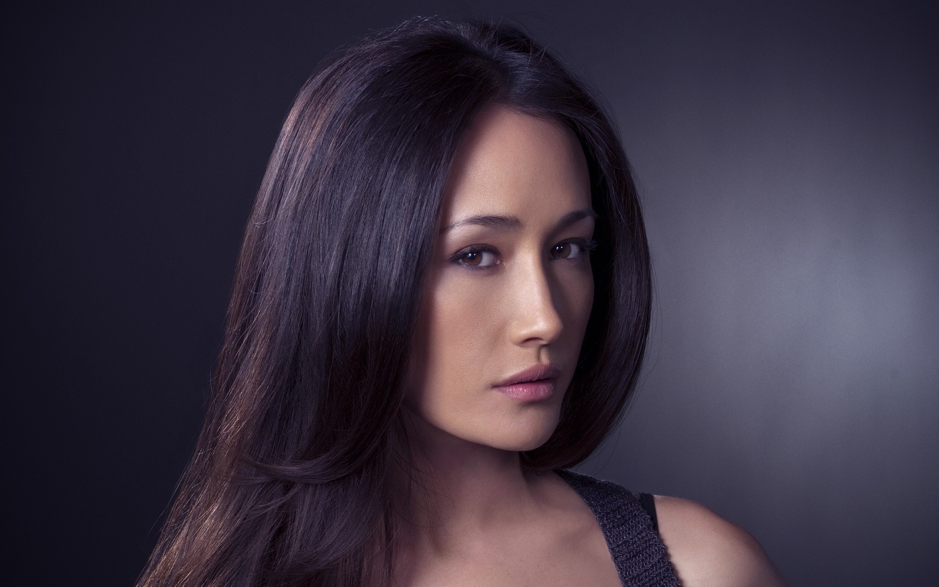 Maggie Q portrait photography HD Wallpaper