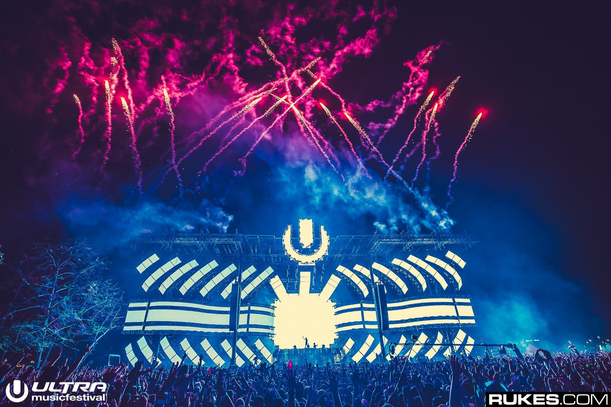 Ultra Music Festival stage with fireworks and crowd HD Wallpaper