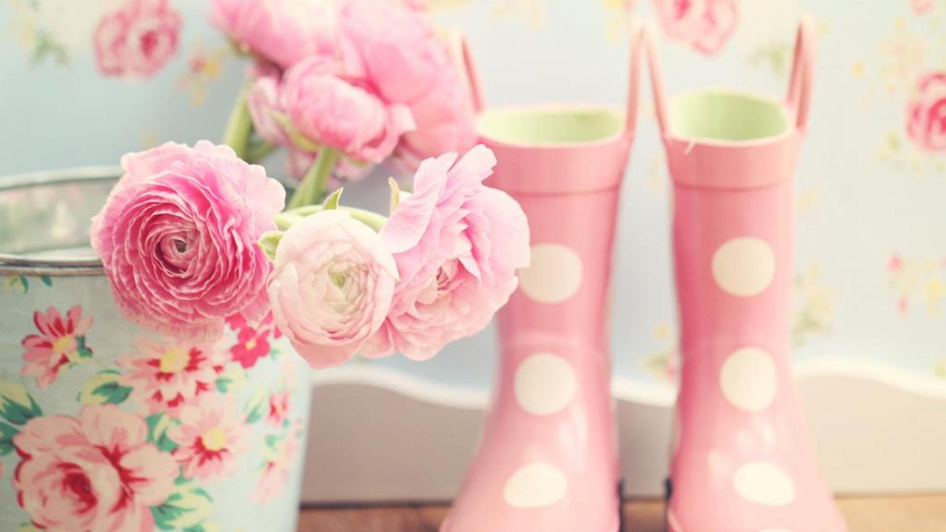 Pink flowers in a vintage bucket with pink polka dot boots HD Wallpaper