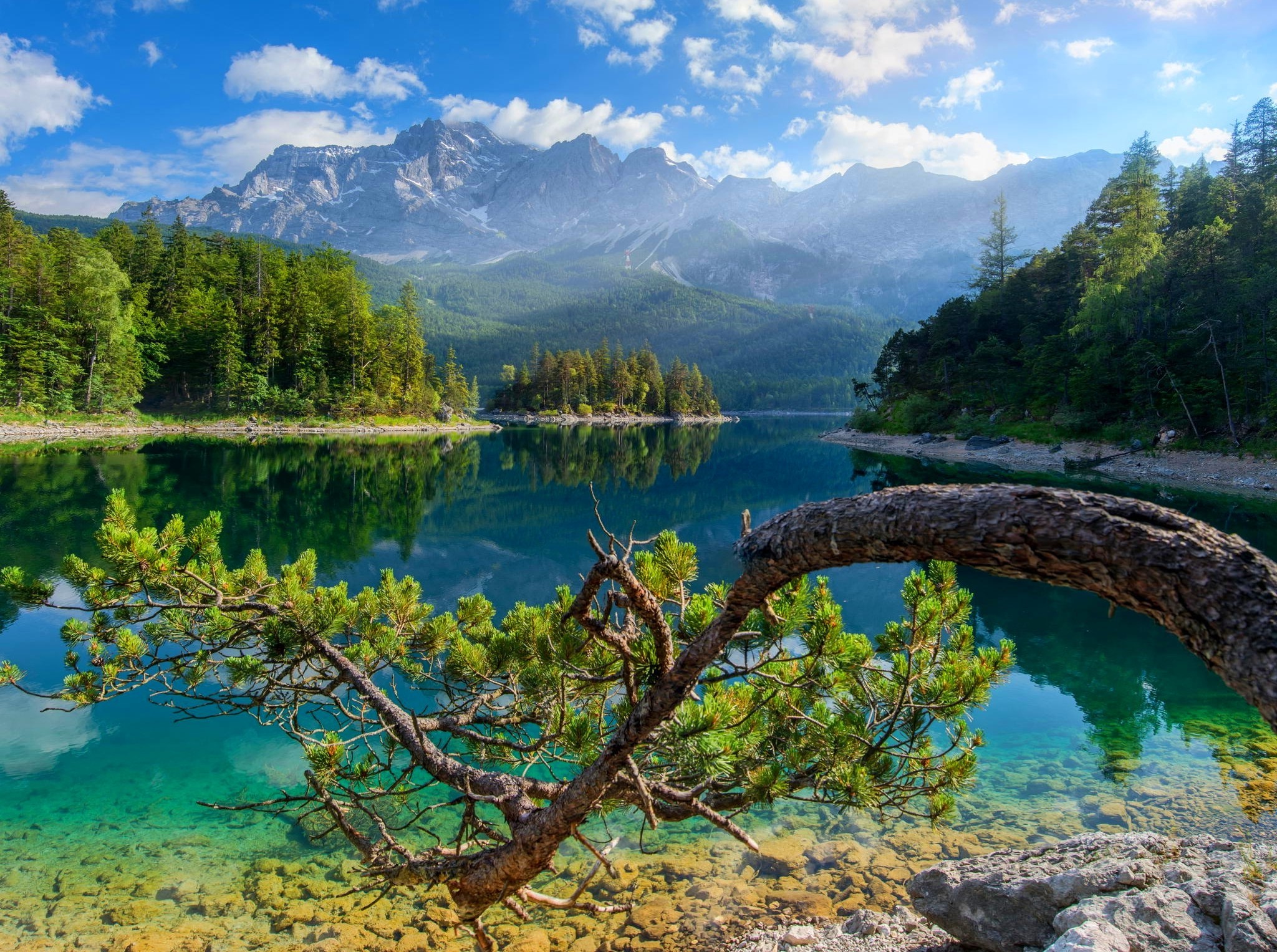 Lake Eibsee with Zugspitze mountain, Germany HD Wallpaper