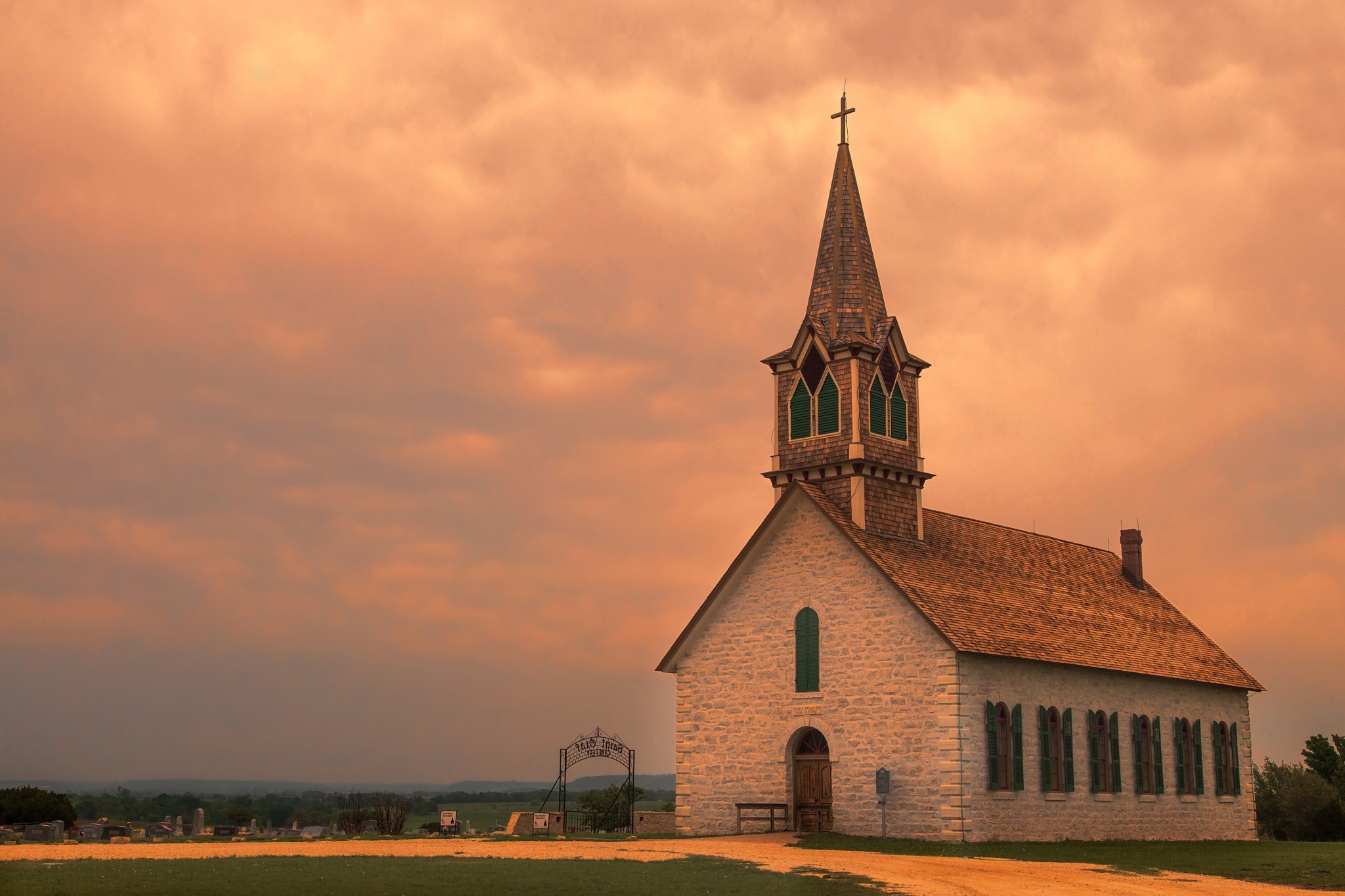 Quiet Church with Cemetery under Sunset Sky HD Wallpaper