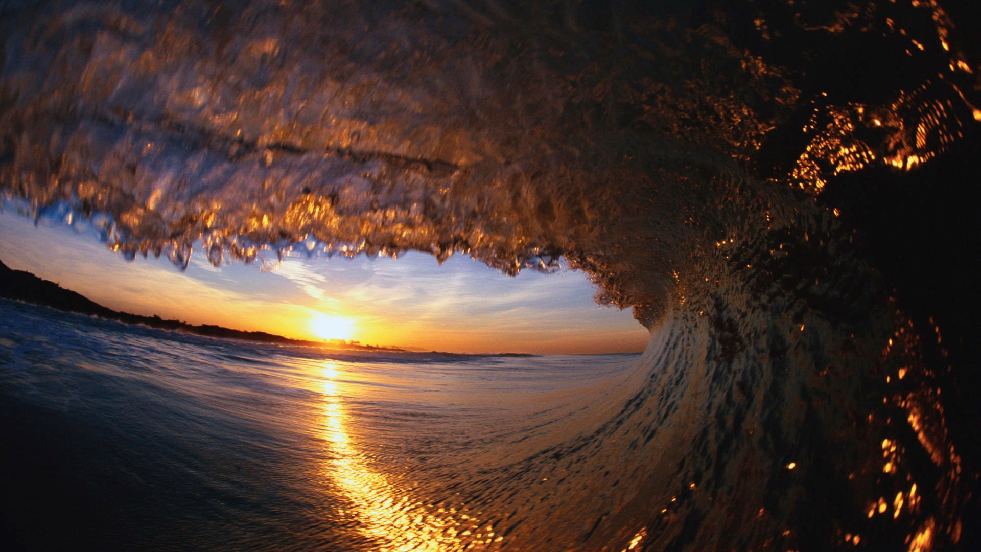 Wave crashing at sunset HD Wallpaper