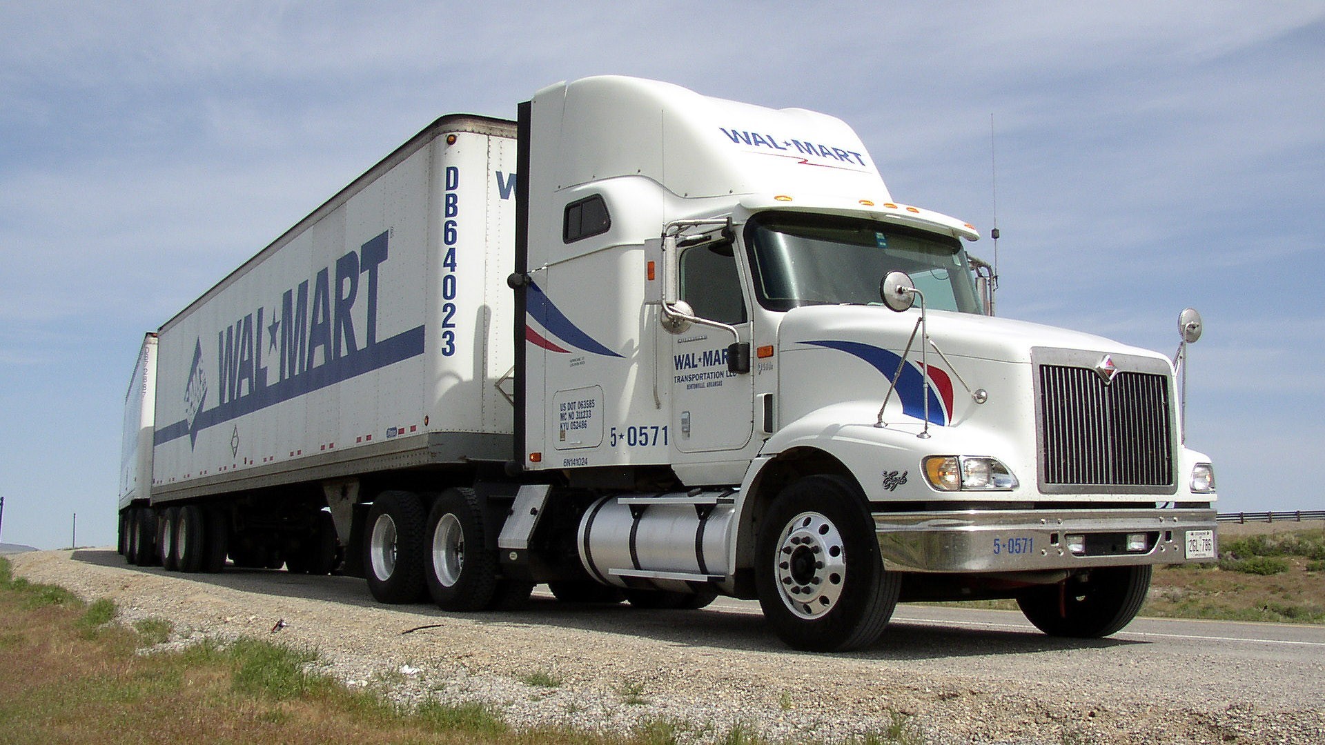 Walmart Transportation Semi-Truck and Trailer HD Wallpaper
