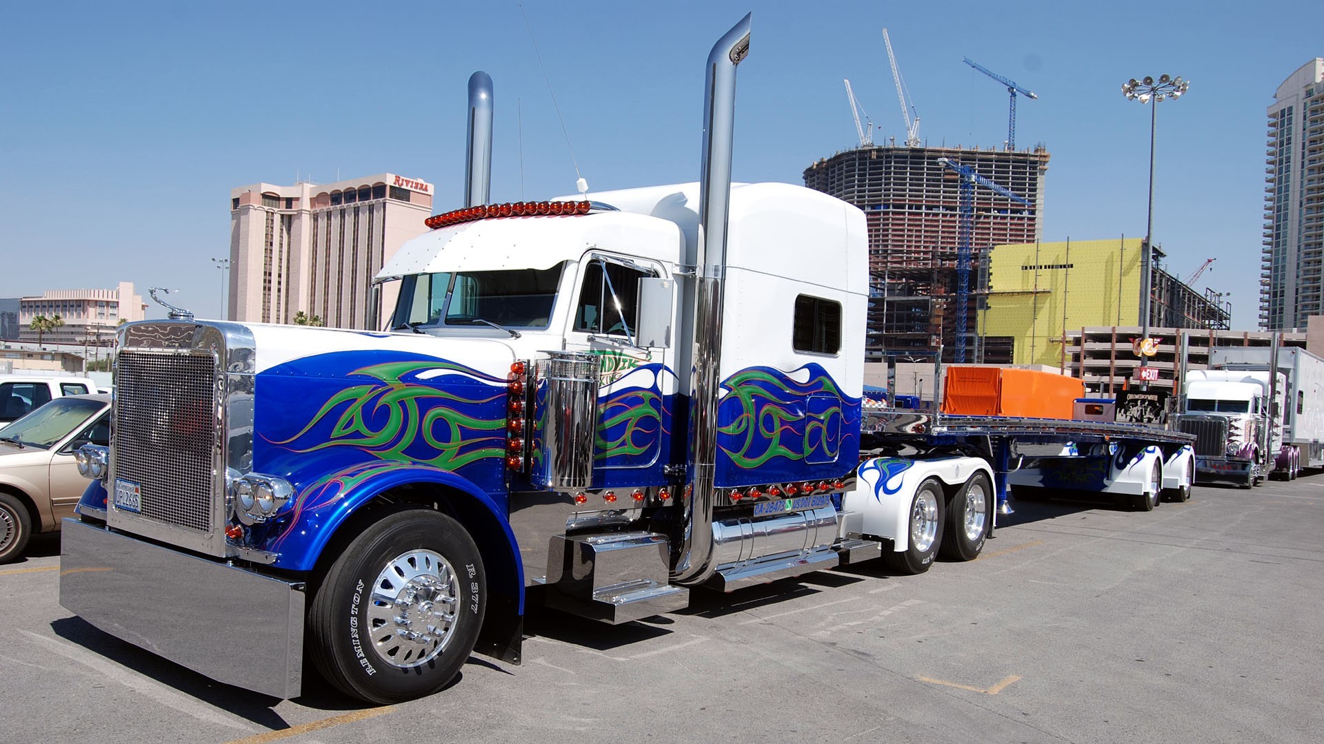 Custom Peterbilt 379 semi-truck with flame graphics HD Wallpaper