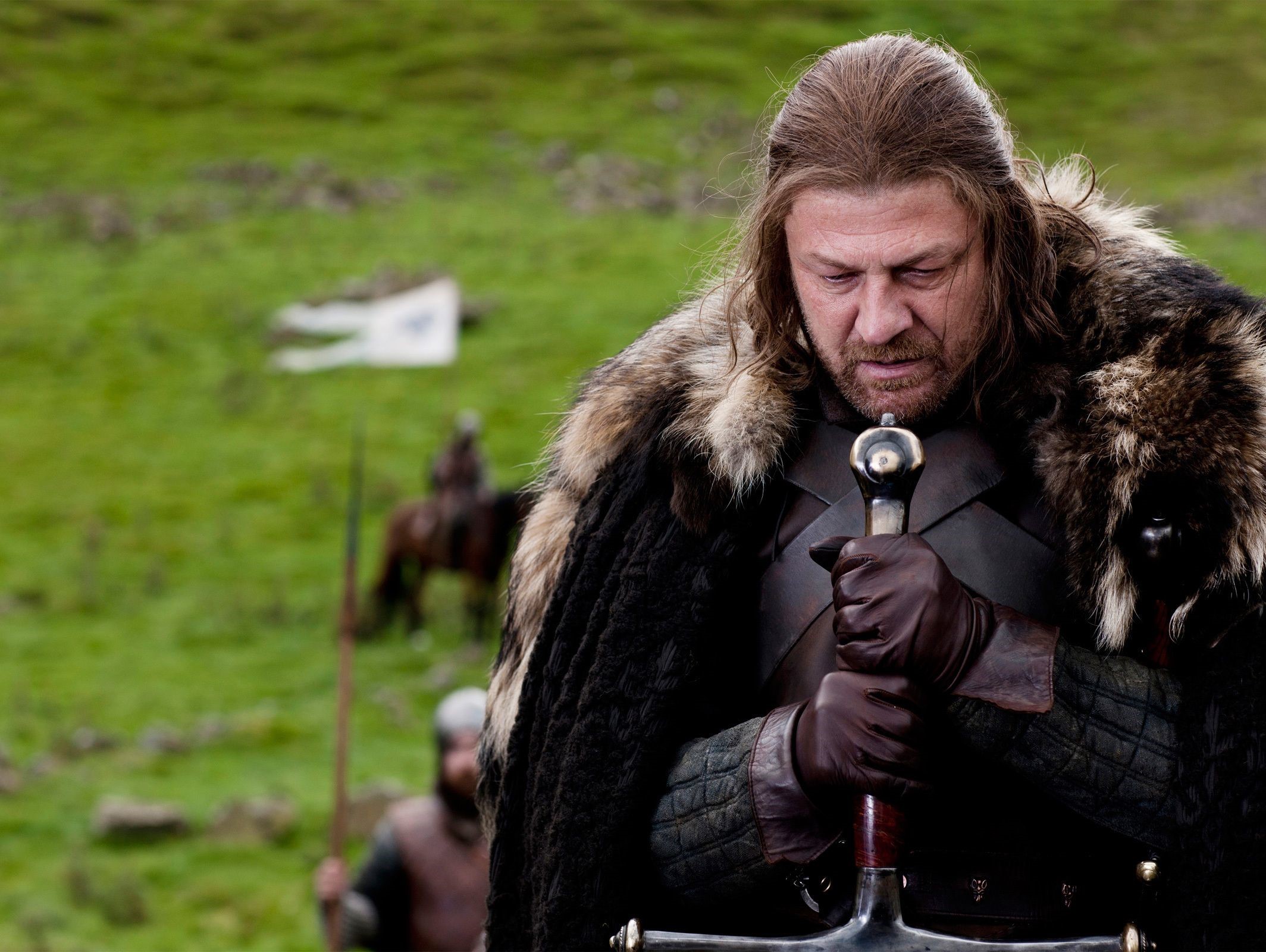 Ned Stark from Game of Thrones holding a sword HD Wallpaper