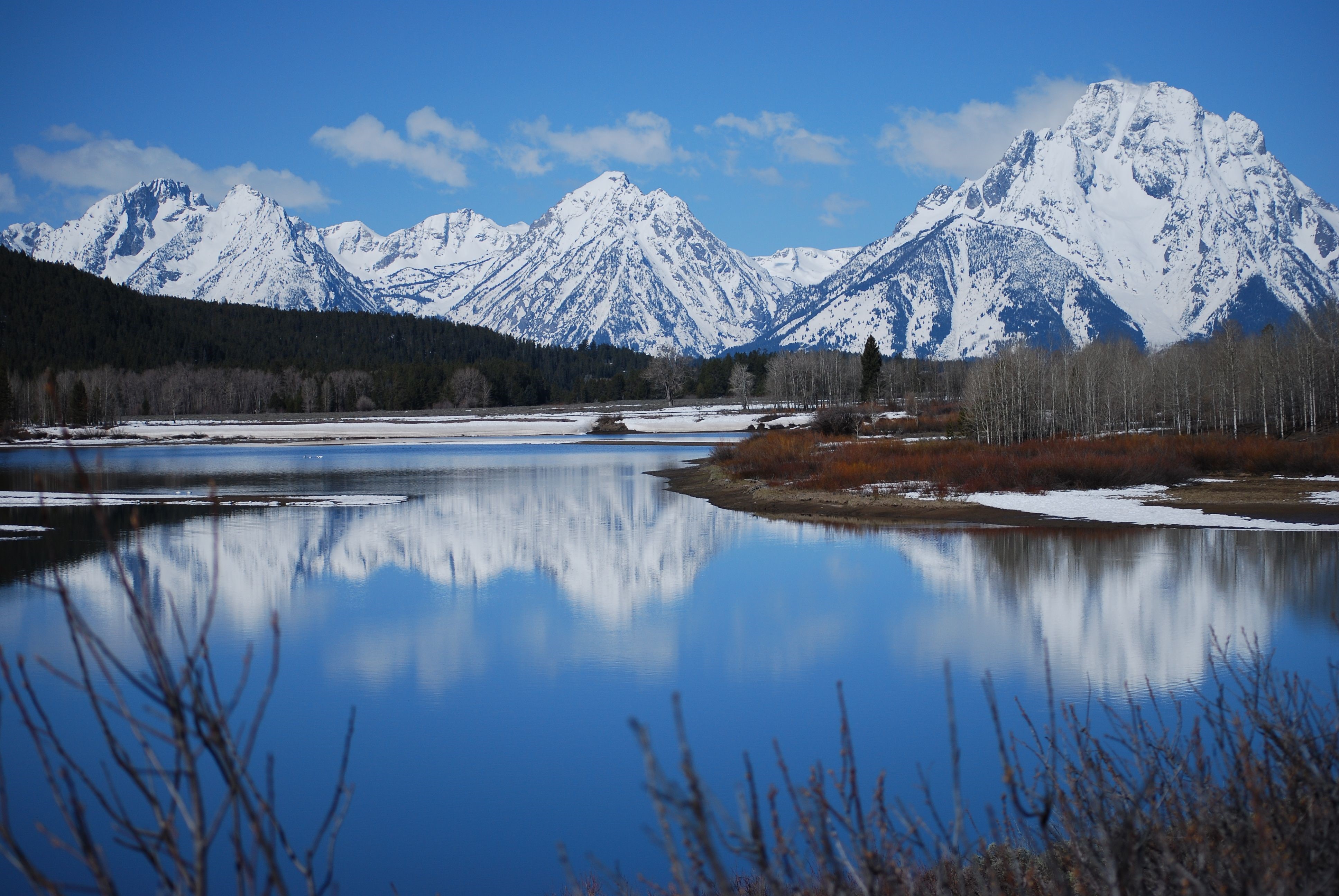Grand Teton National Park with Snow-Capped Mountains and Lake HD Wallpaper