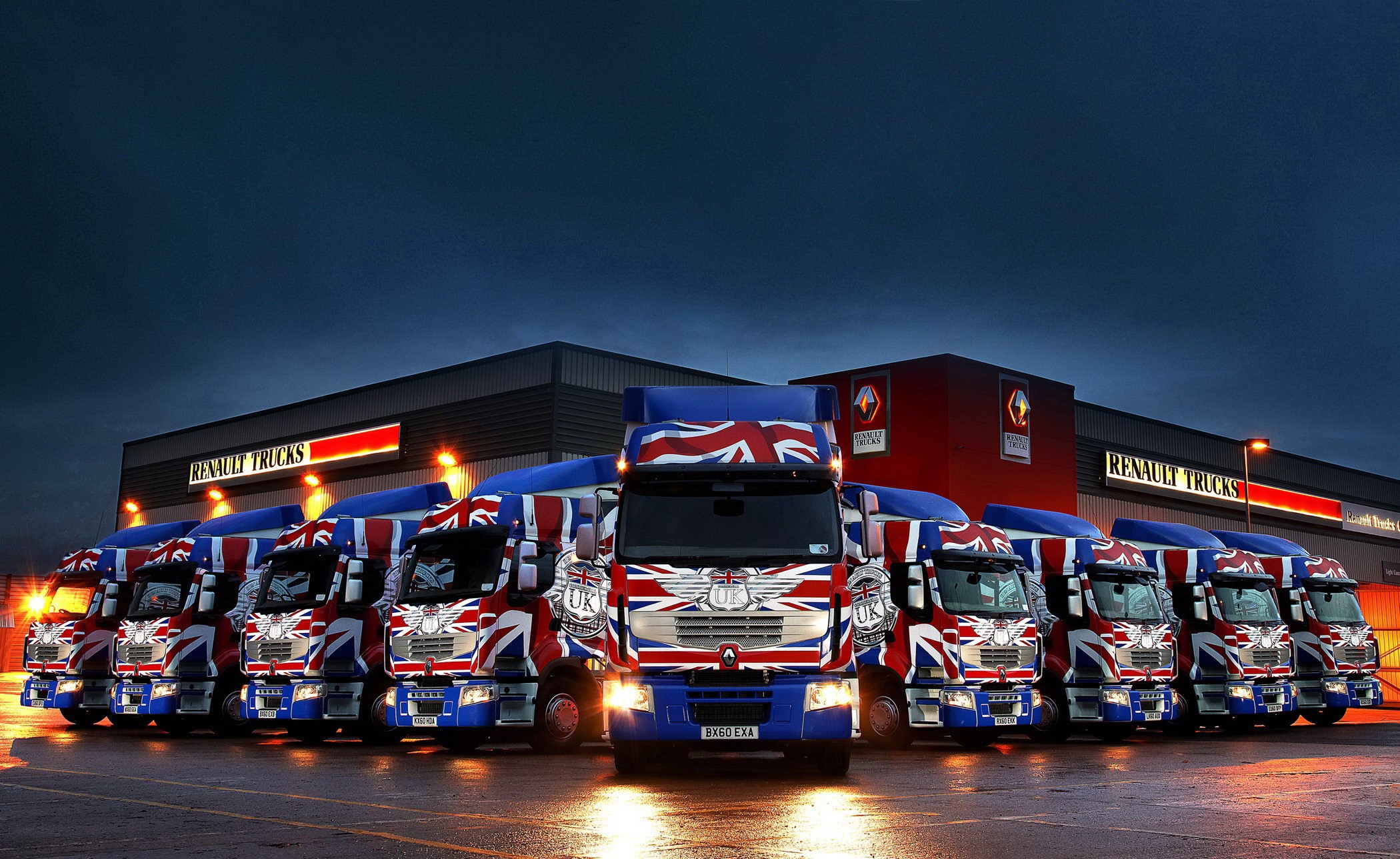 Renault Trucks decorated with Union Jack flags HD Wallpaper