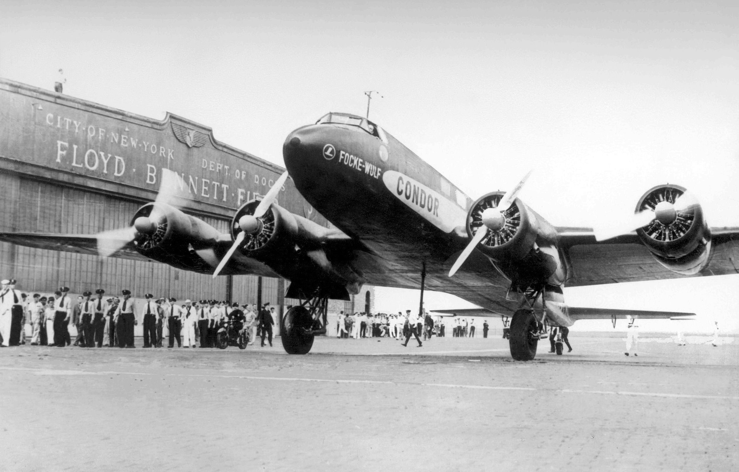 Focke-Wulf Condor at Floyd Bennett Field HD Wallpaper