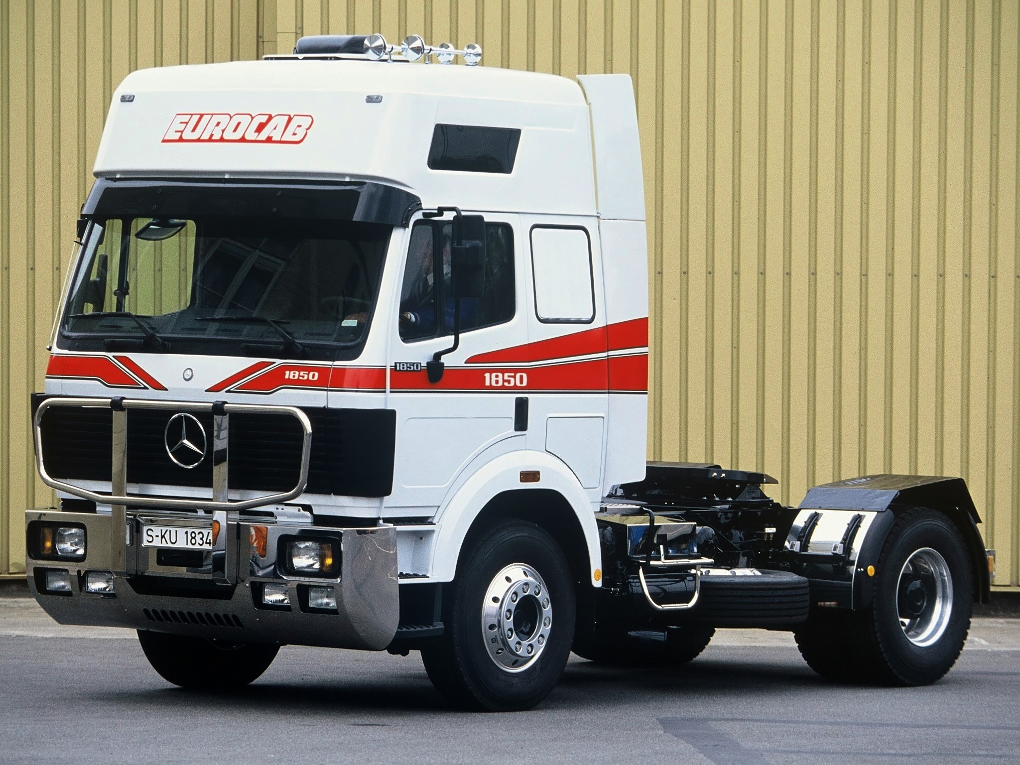 Mercedes-Benz Eurocab 1850 truck HD Wallpaper