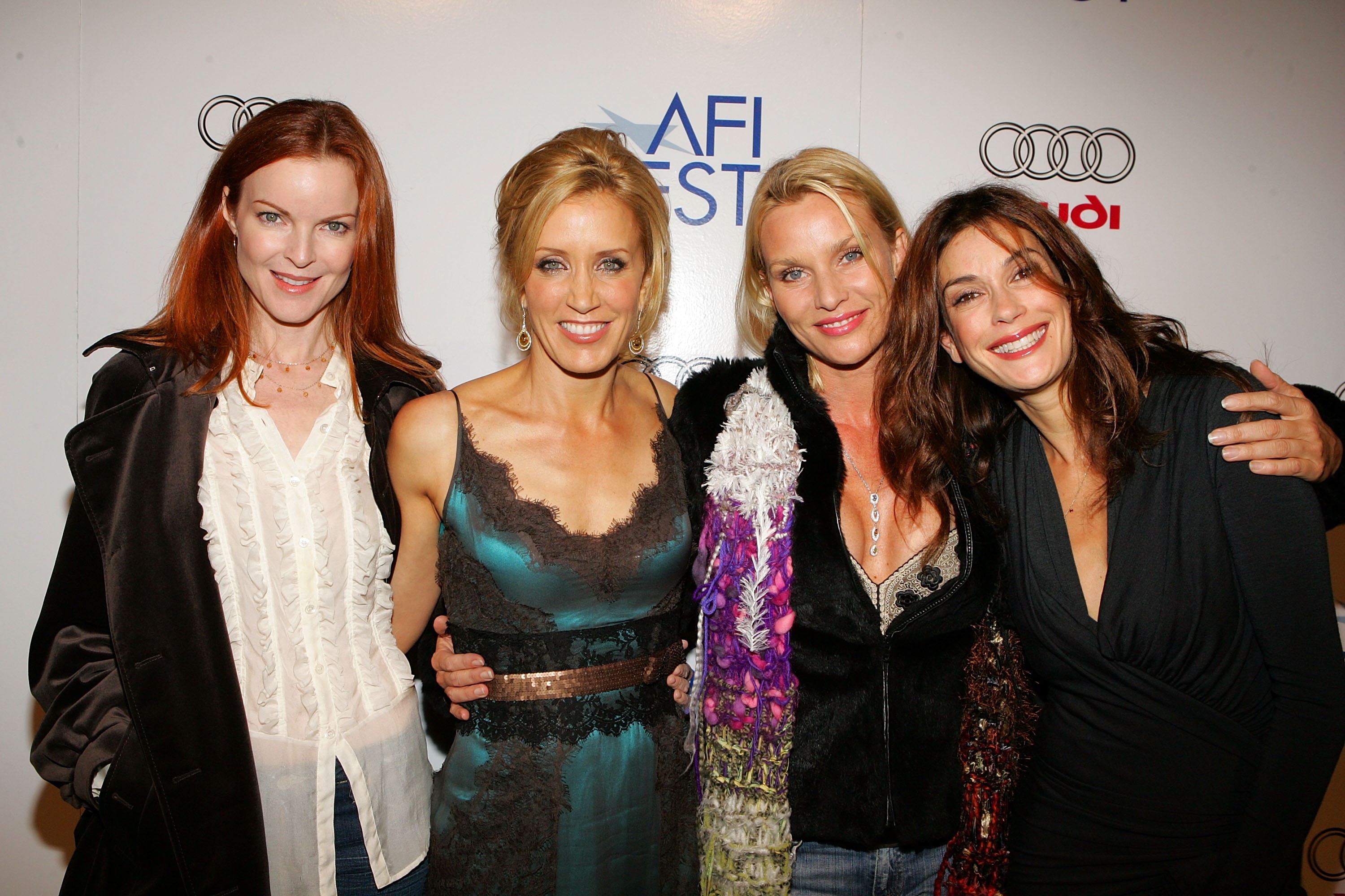 Marcia Cross, Dana Delany, Nicollette Sheridan, and Eva Longoria at AFI Fest HD Wallpaper