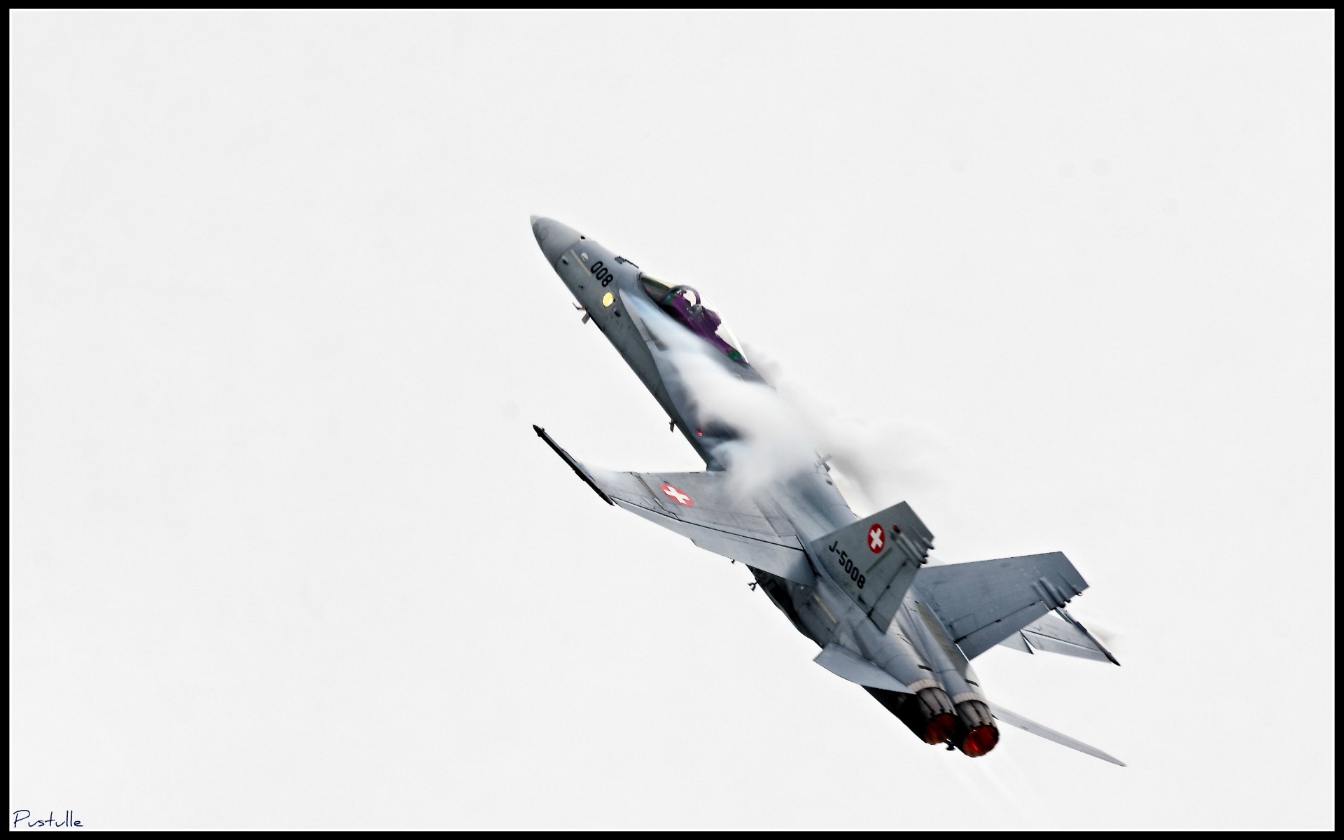 Swiss Air Force F/A-18 Hornet performing aerobatics HD Wallpaper