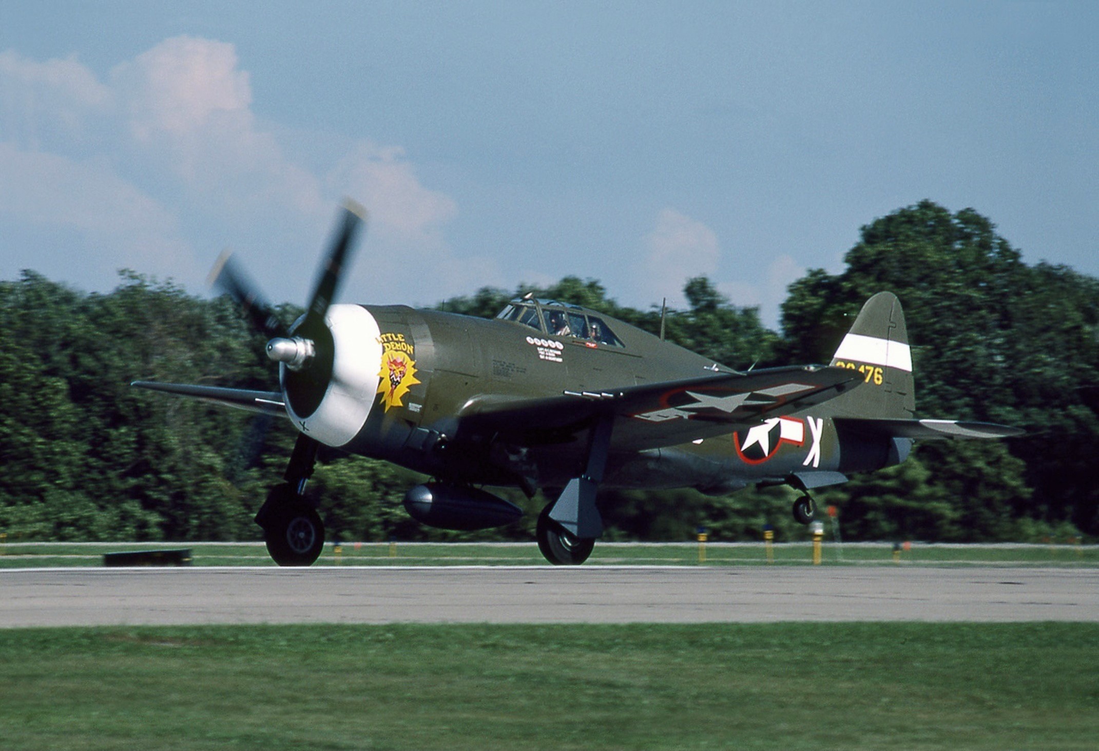 Republic P-47 Thunderbolt "Little Demon" on runway HD Wallpaper