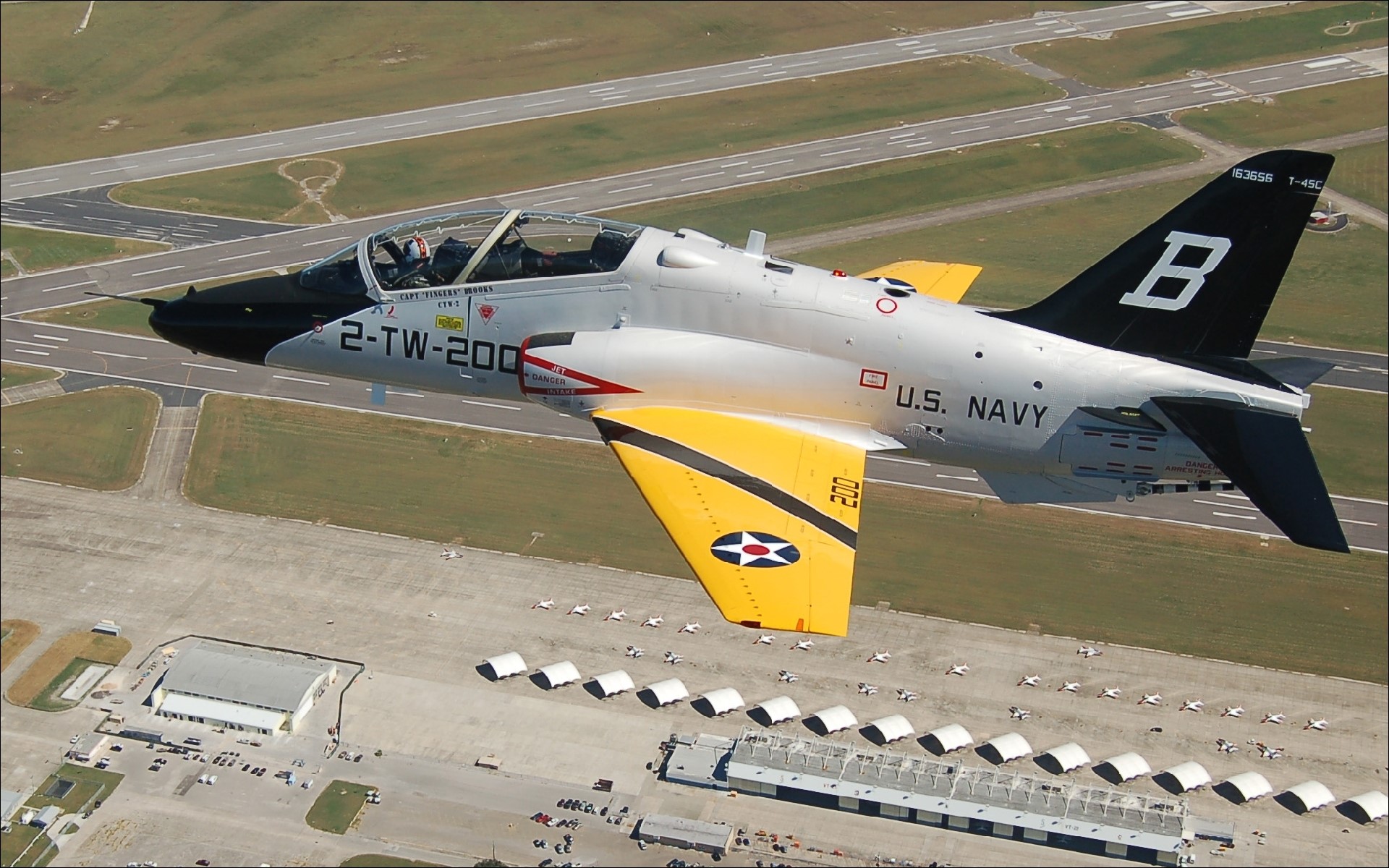 US Navy T-45C Goshawk jet trainer aircraft HD Wallpaper