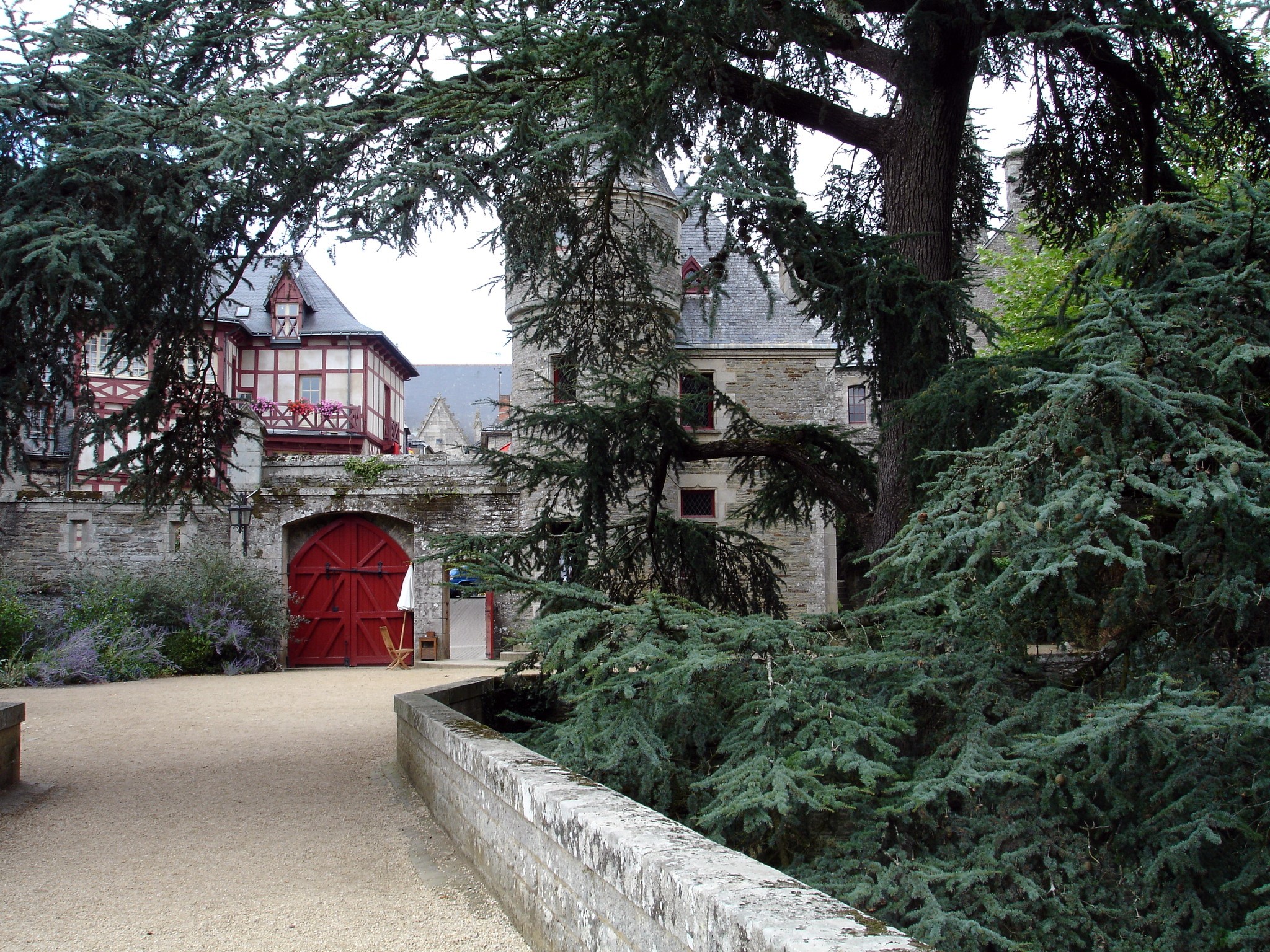 Castle Morbihan, France HD Wallpaper