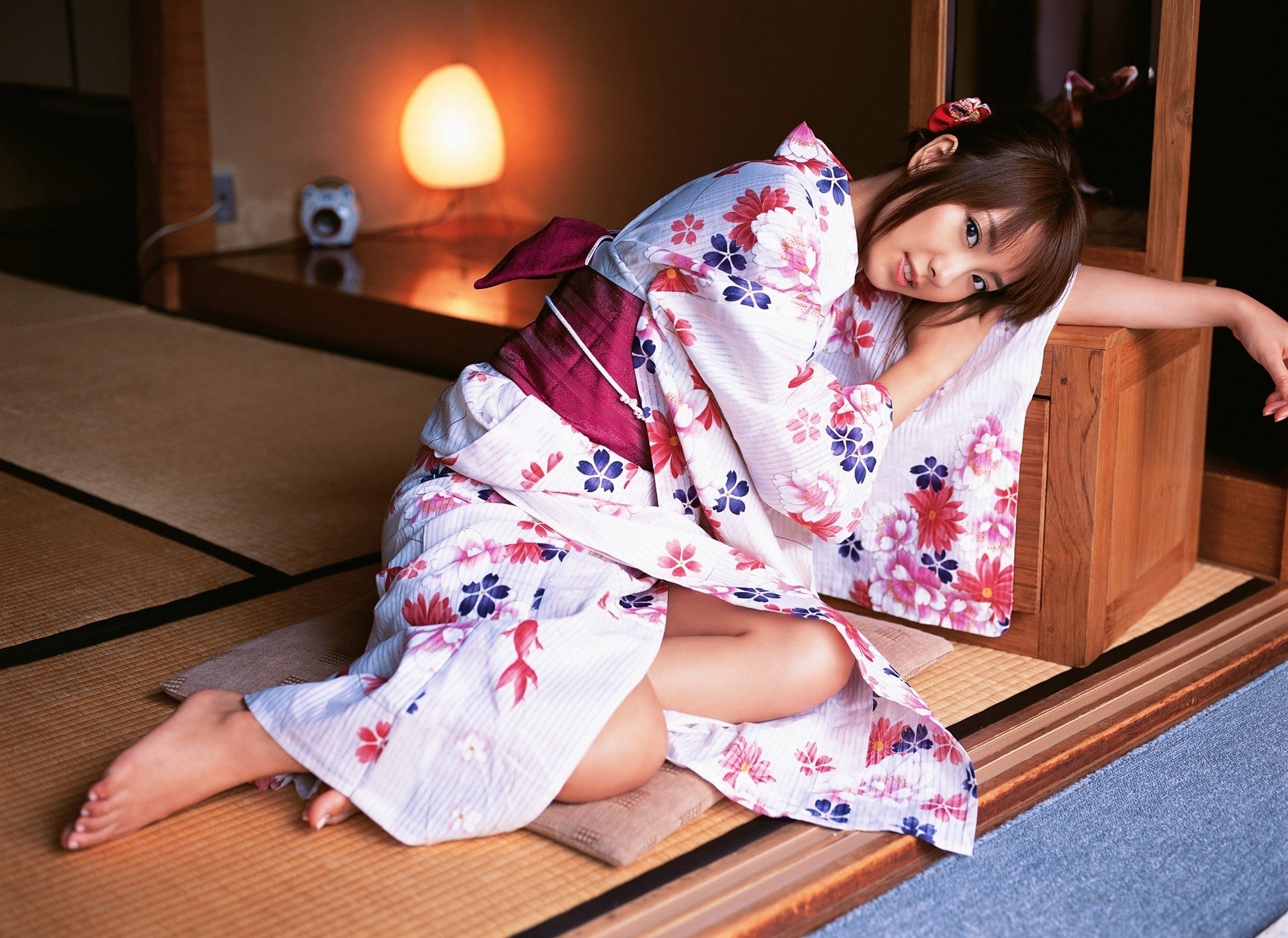 Asian woman in a floral yukata indoors HD Wallpaper