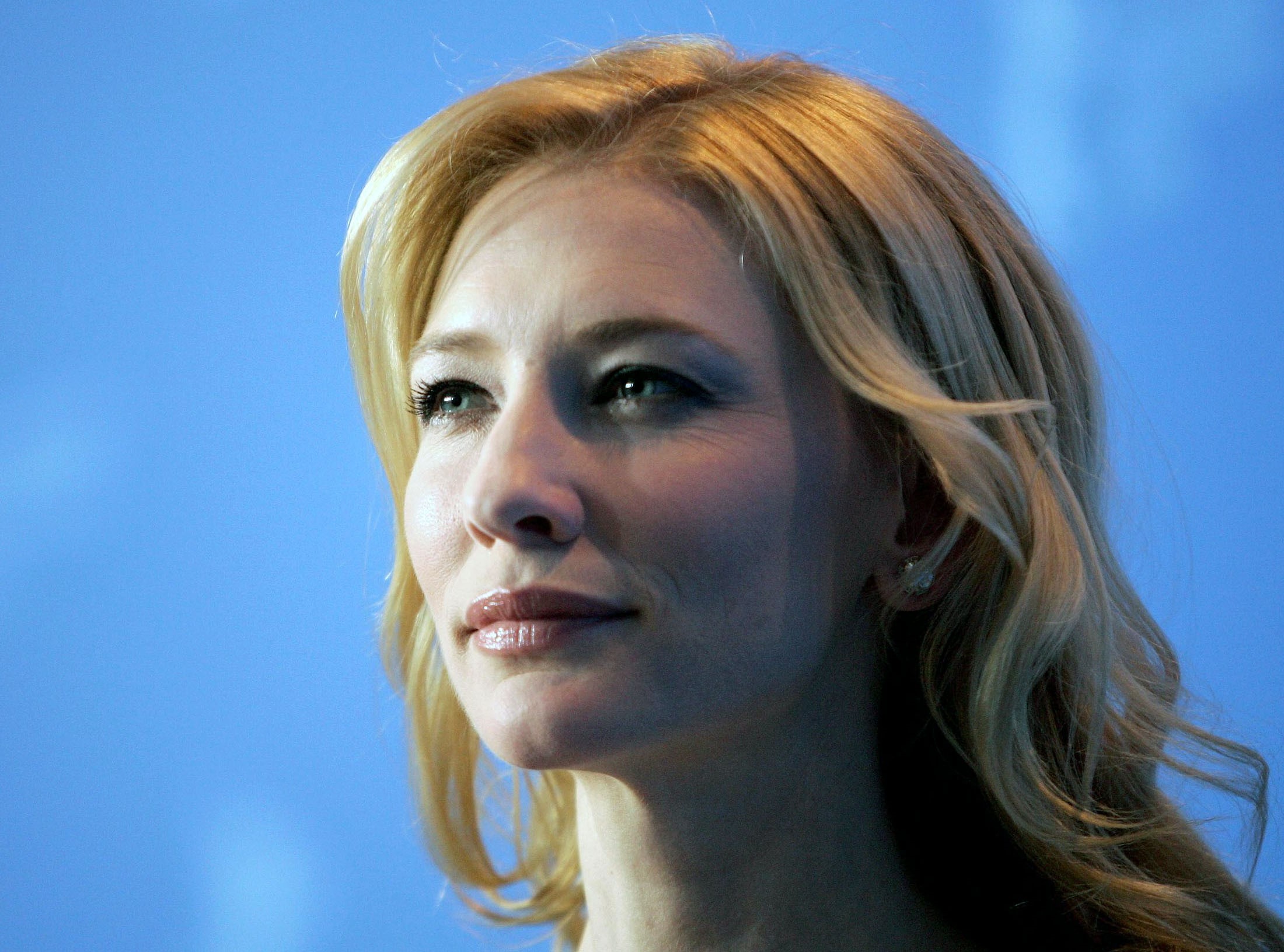 Cate Blanchett HD Wallpaper