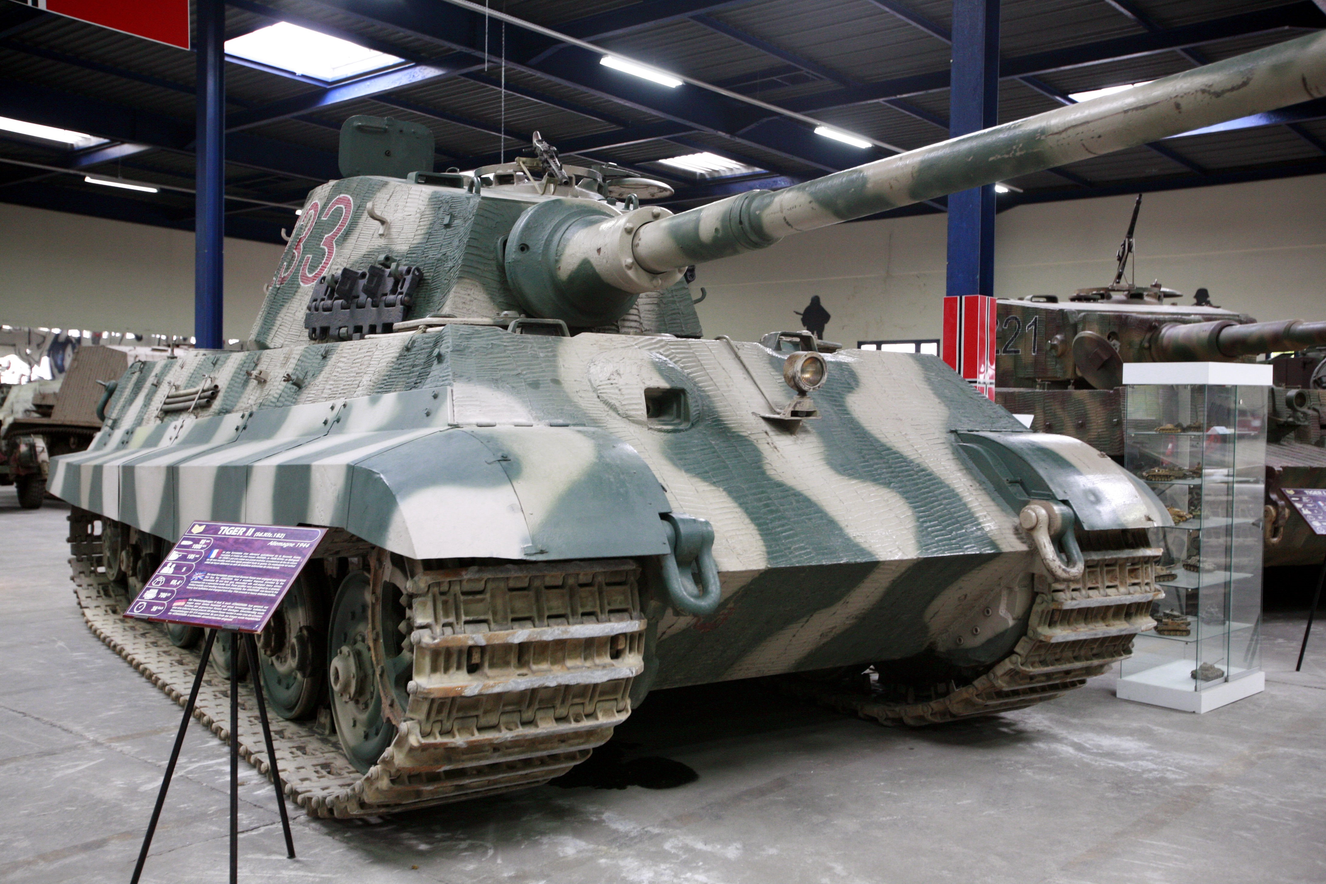 Tiger II tank in a museum HD Wallpaper